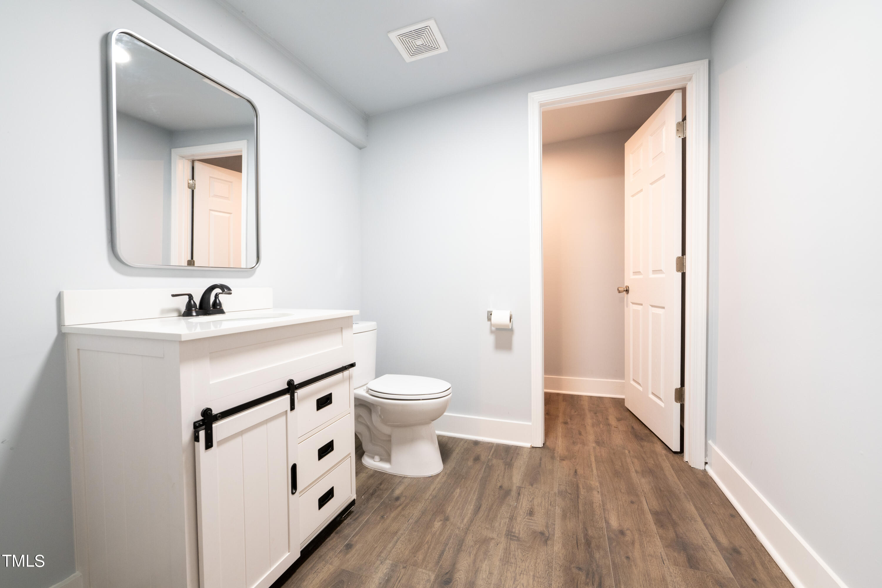 3095 Woodsdale Road Property Photo 24