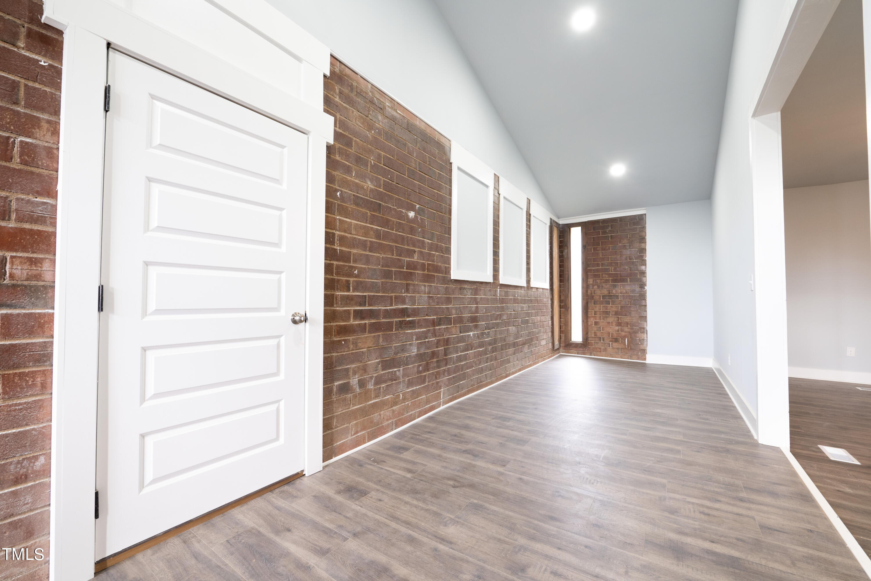 3095 Woodsdale Road Property Photo 26