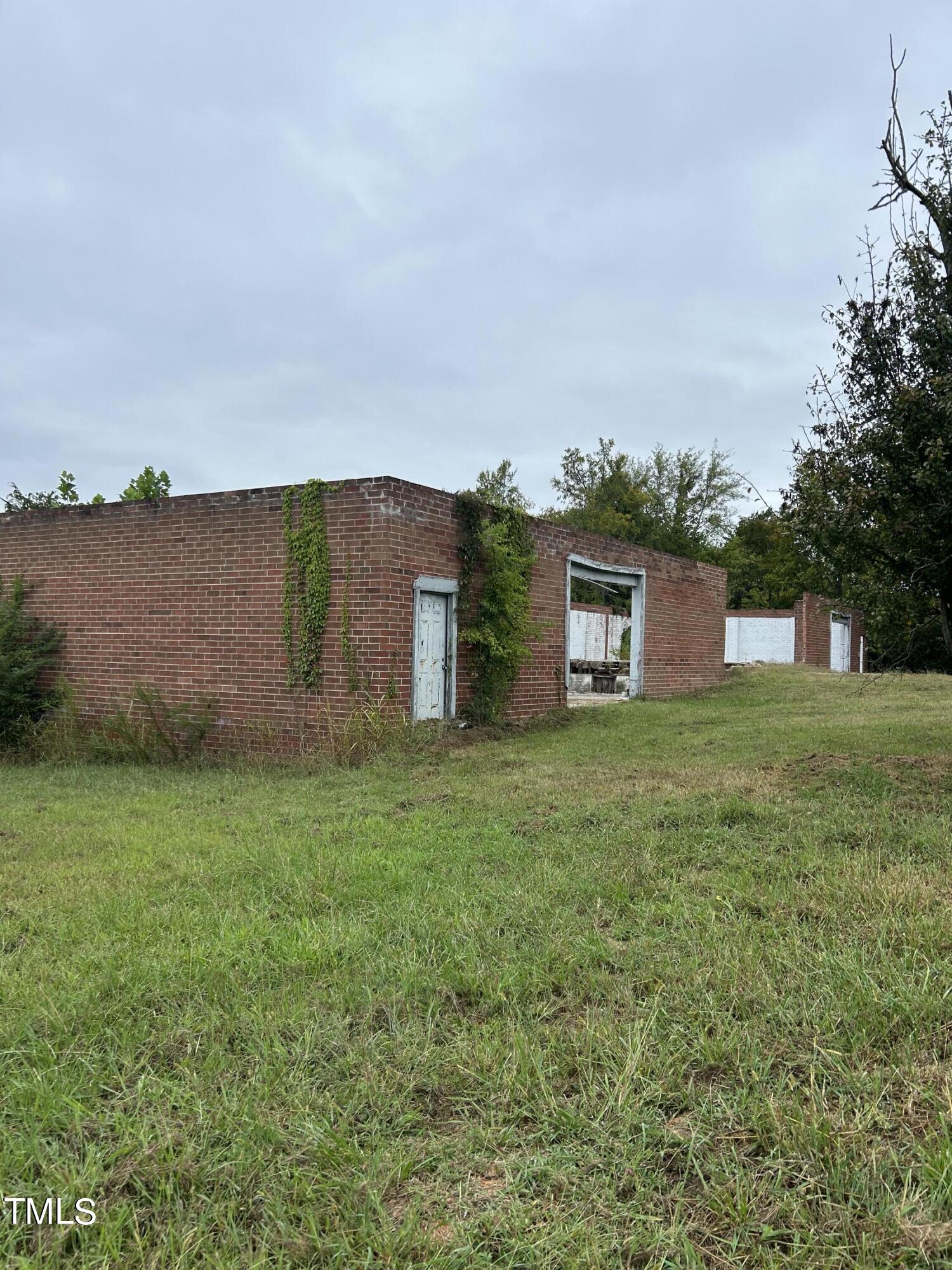 3095 Woodsdale Road Property Photo 40