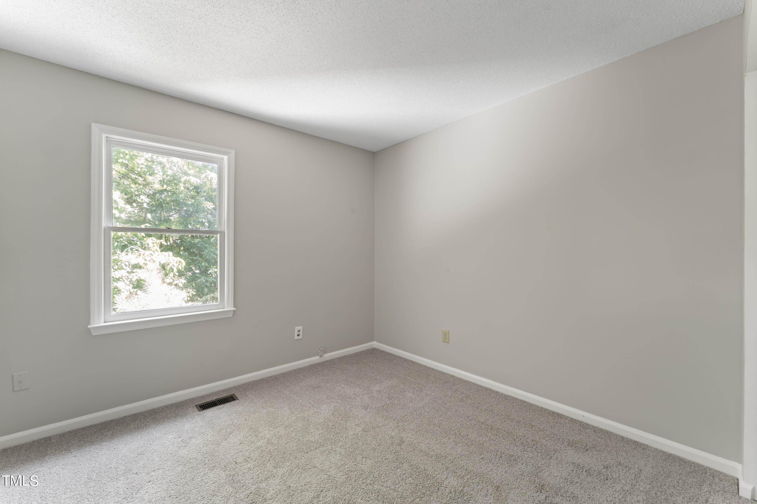 15 Providence Court Property Photo 14