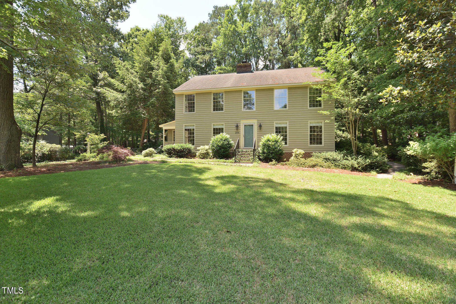 204 Candlewood Road Property Photo 1