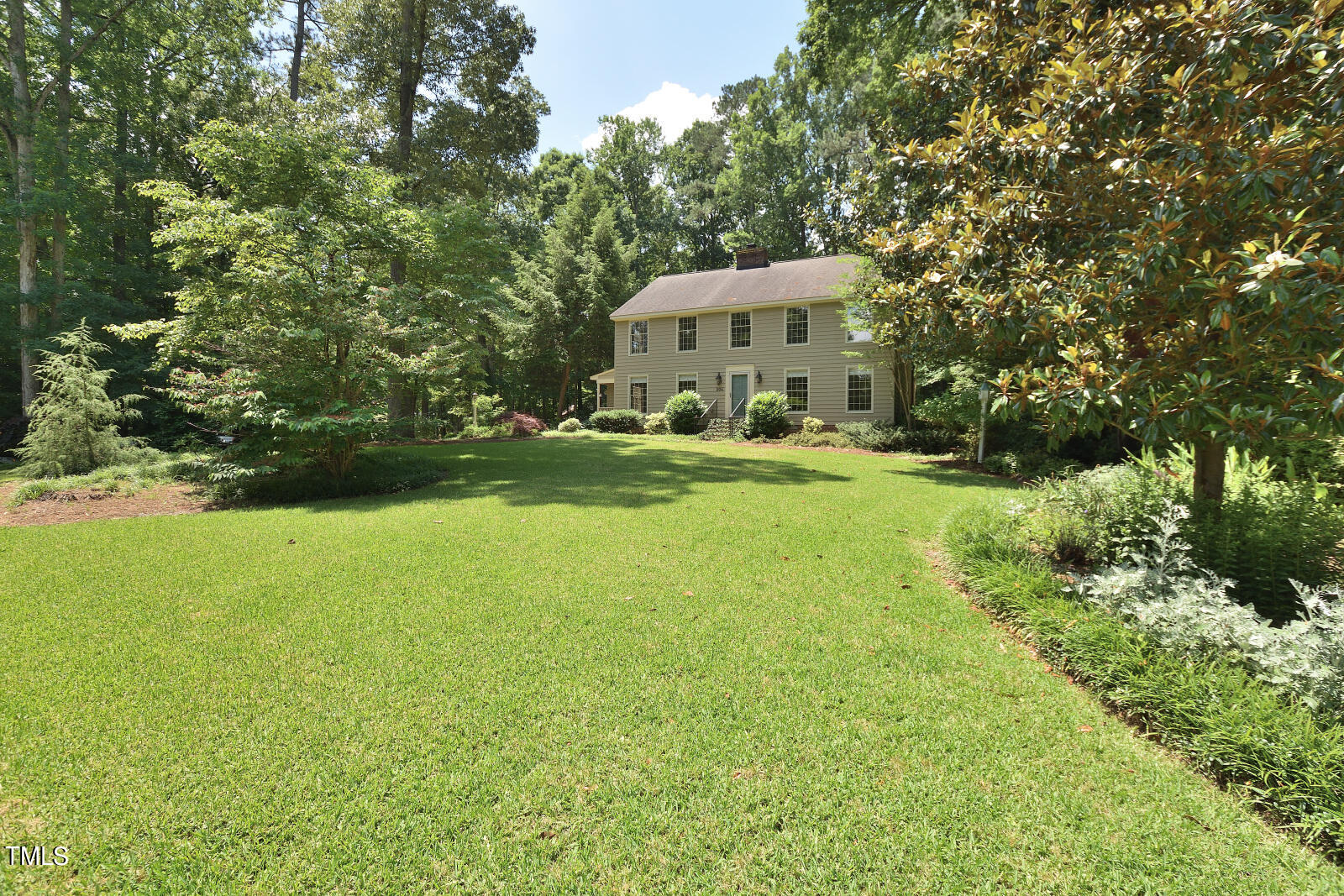 204 Candlewood Road Property Photo 5