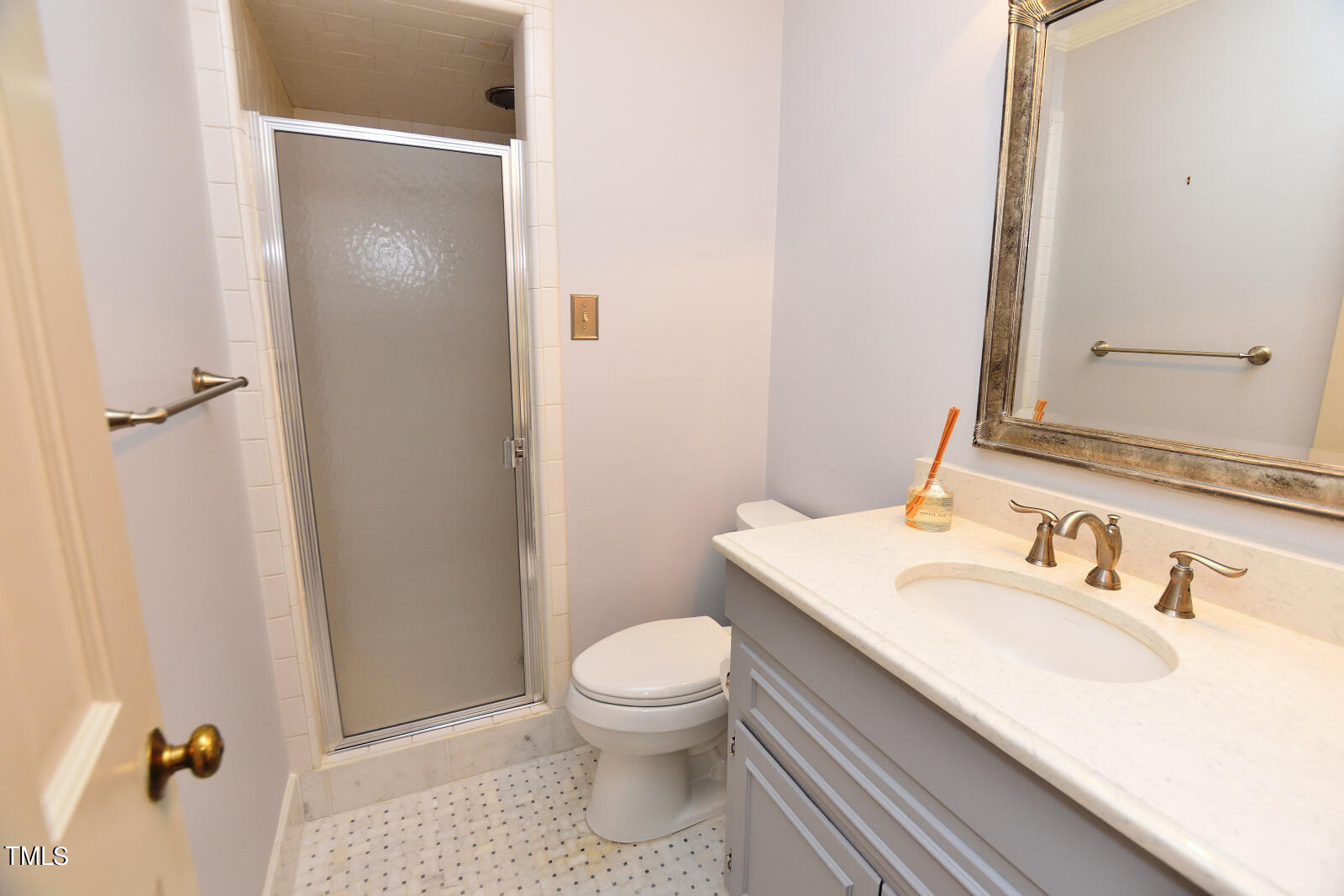 204 Candlewood Road Property Photo 14