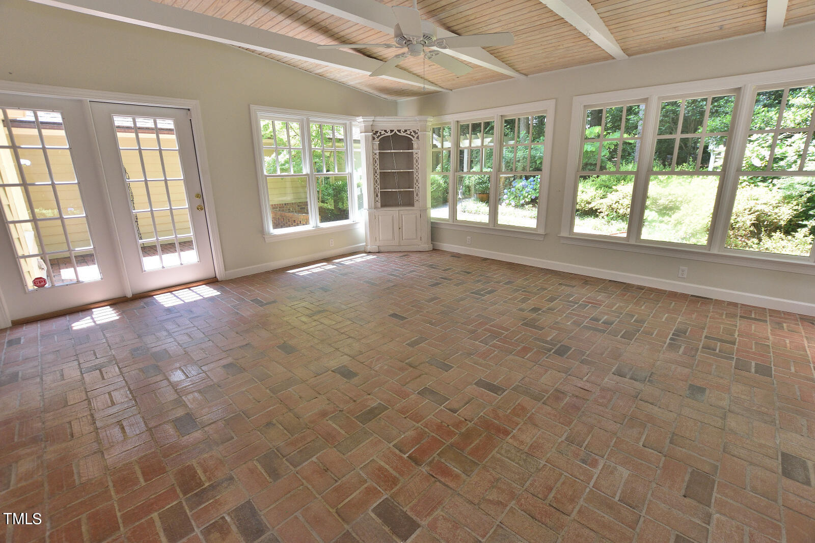 204 Candlewood Road Property Photo 18