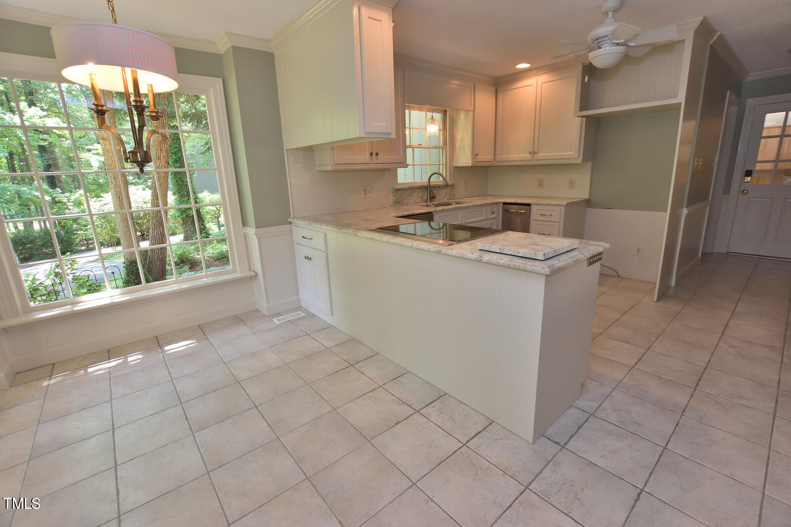204 Candlewood Road Property Photo 25