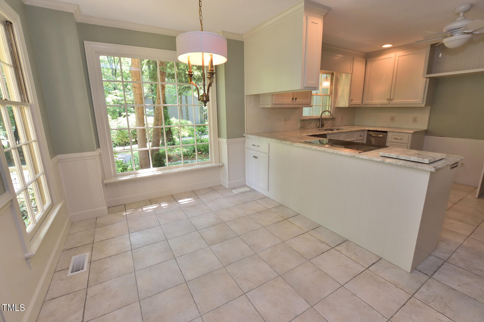 204 Candlewood Road Property Photo 26