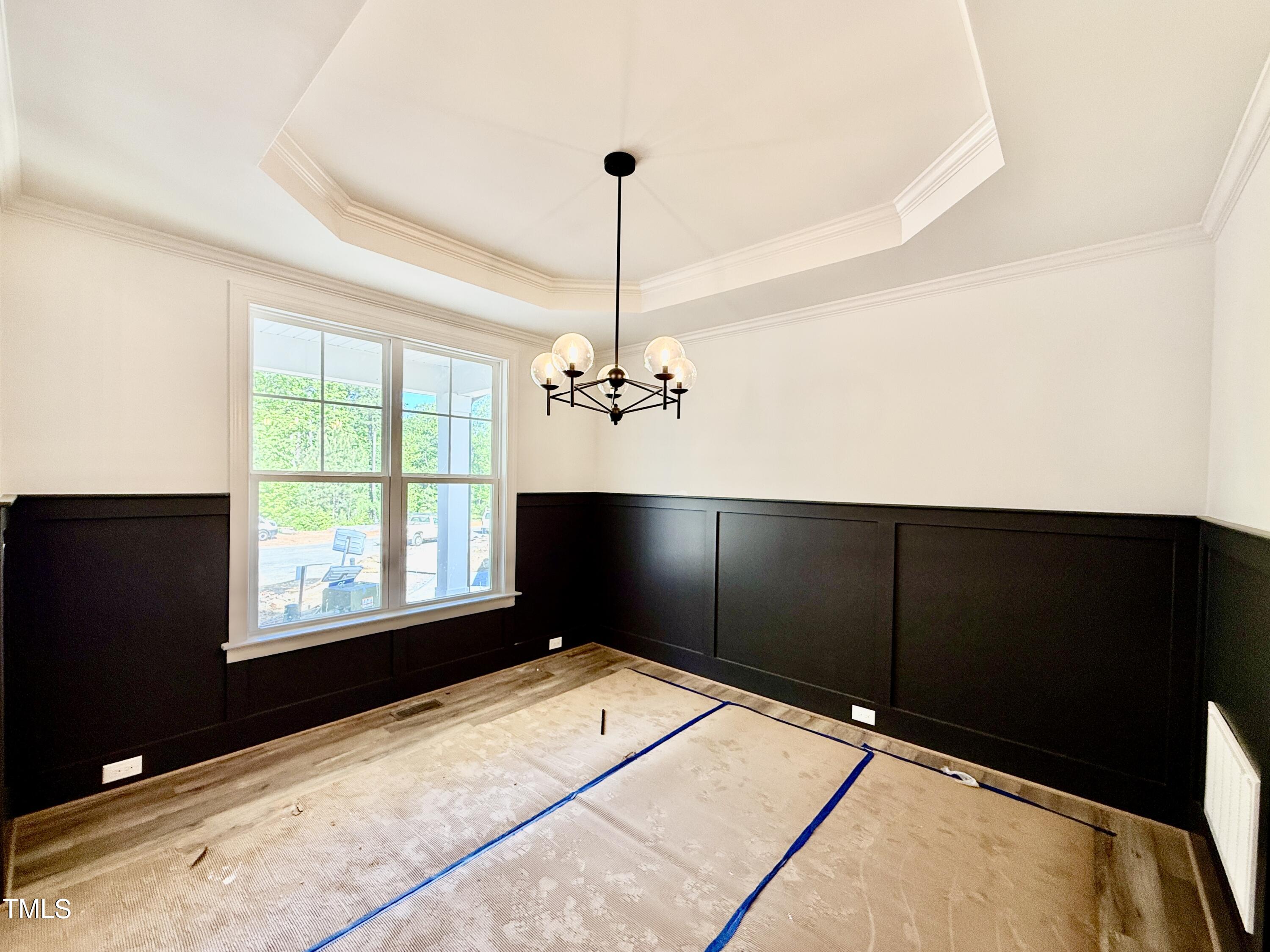 2621 Silver Gate Court Property Photo 4