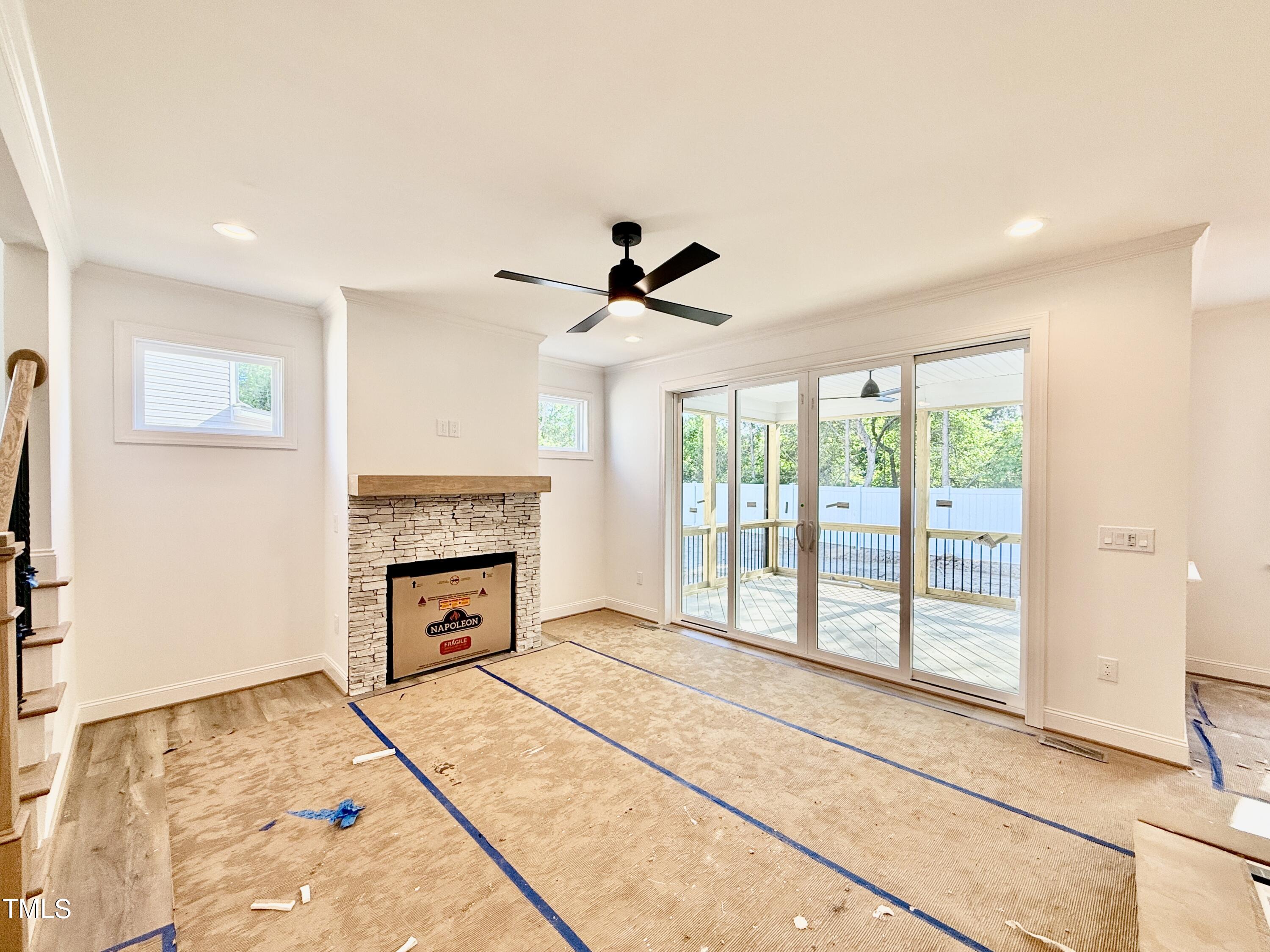 2621 Silver Gate Court Property Photo 12