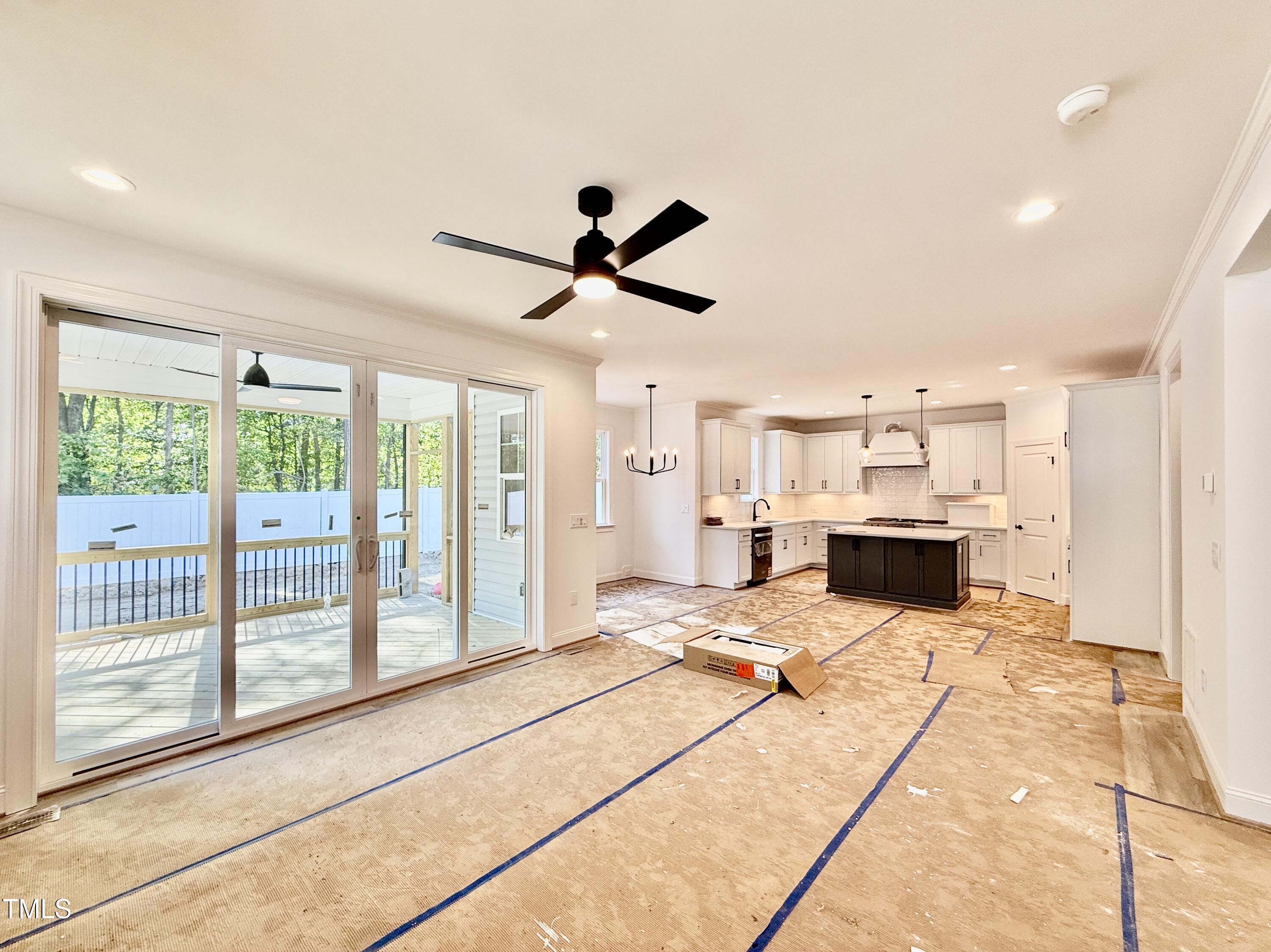 2621 Silver Gate Court Property Photo 14