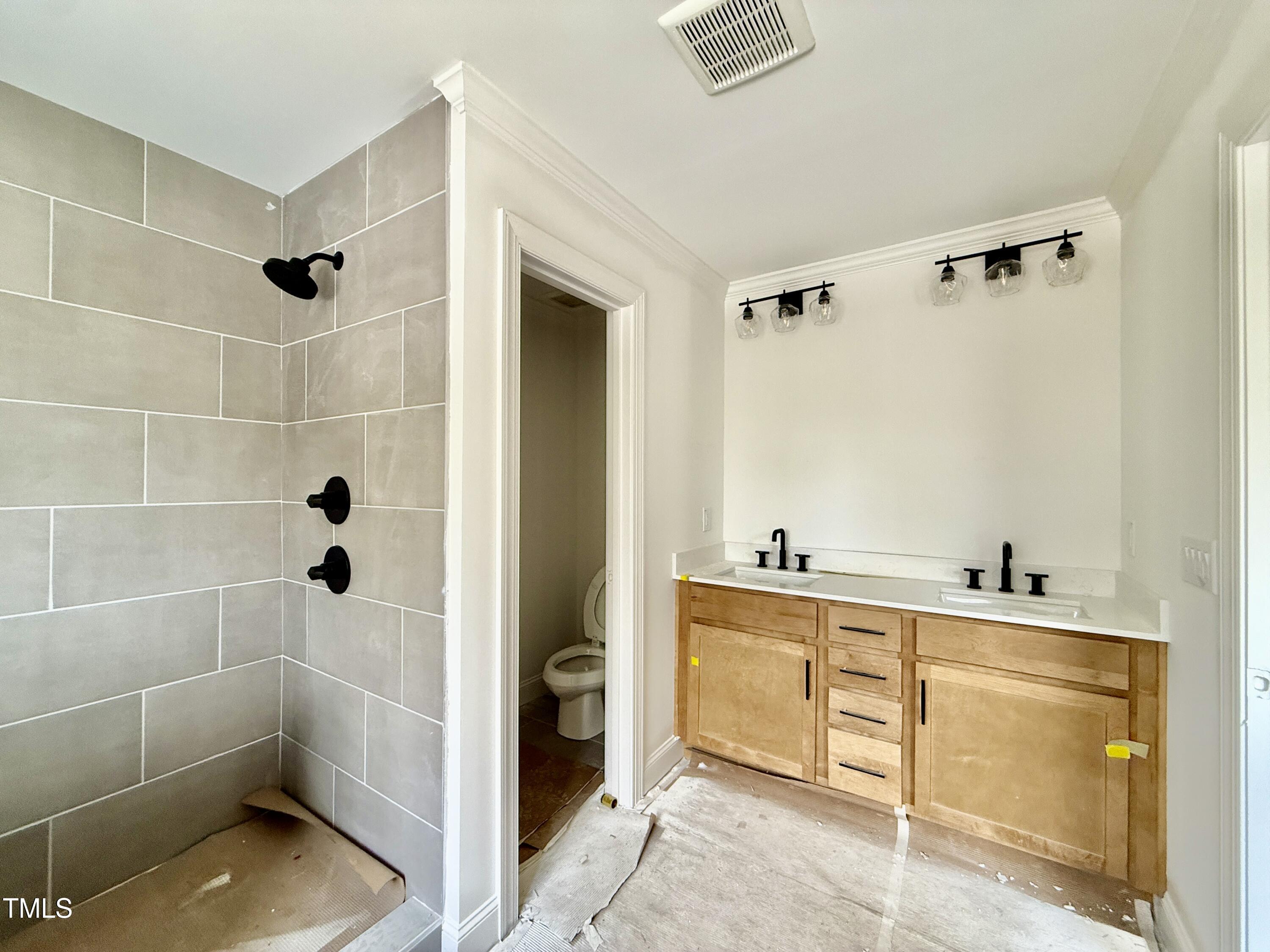 2621 Silver Gate Court Property Photo 19