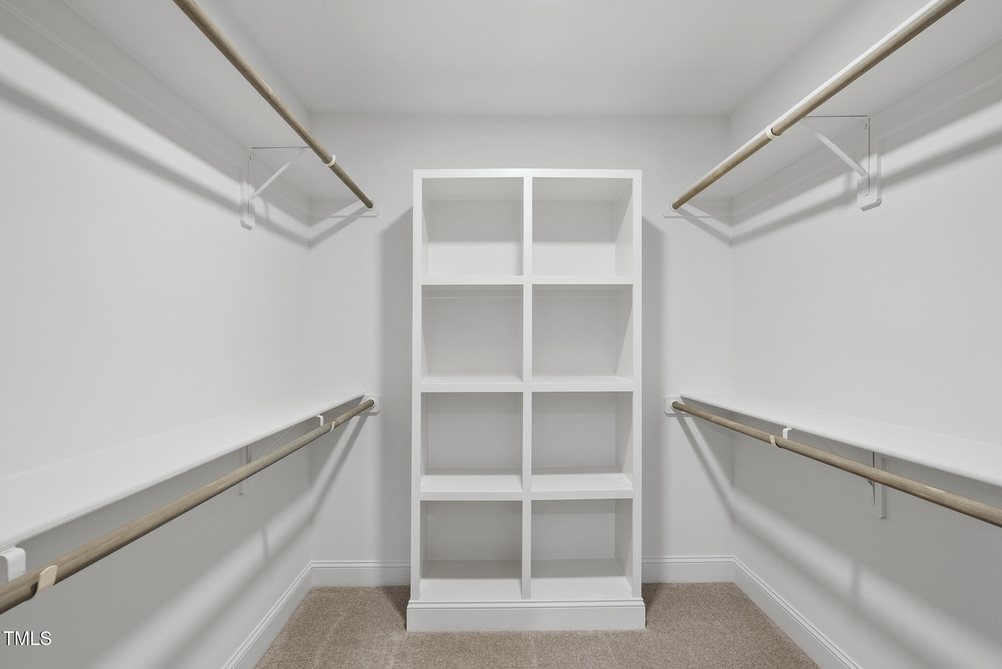 2621 Silver Gate Court Property Photo 19