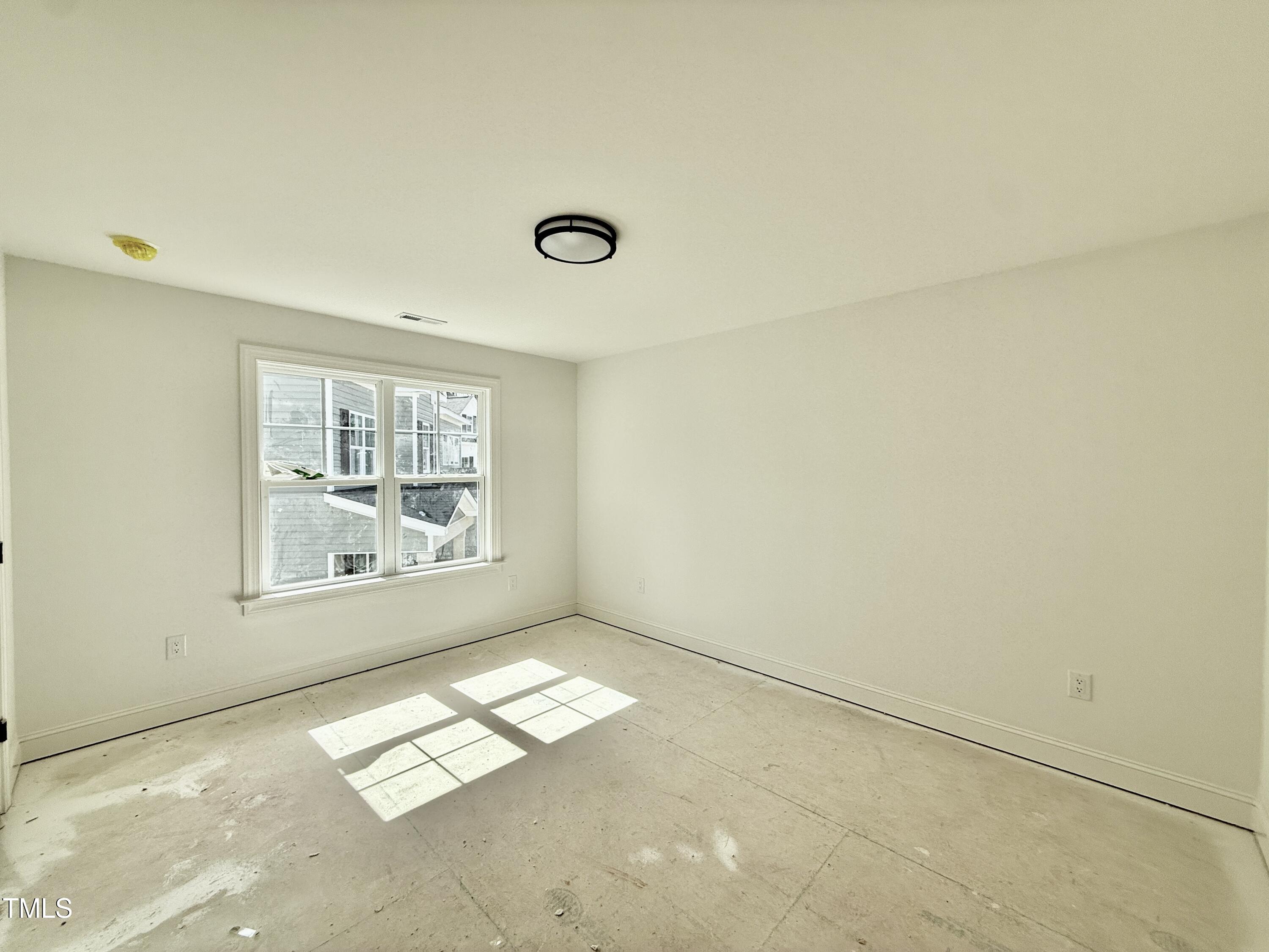 2621 Silver Gate Court Property Photo 24