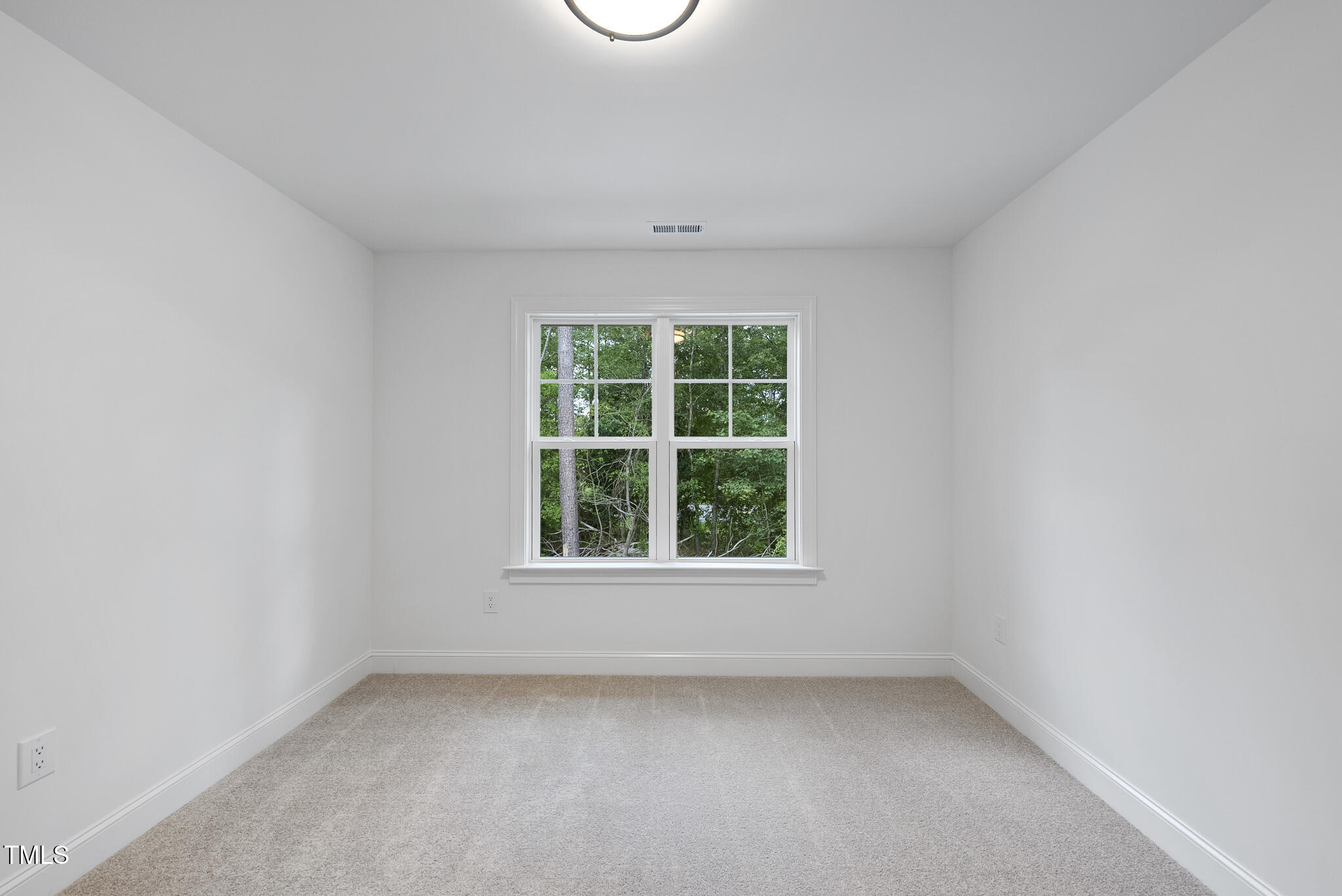 2621 Silver Gate Court Property Photo 26