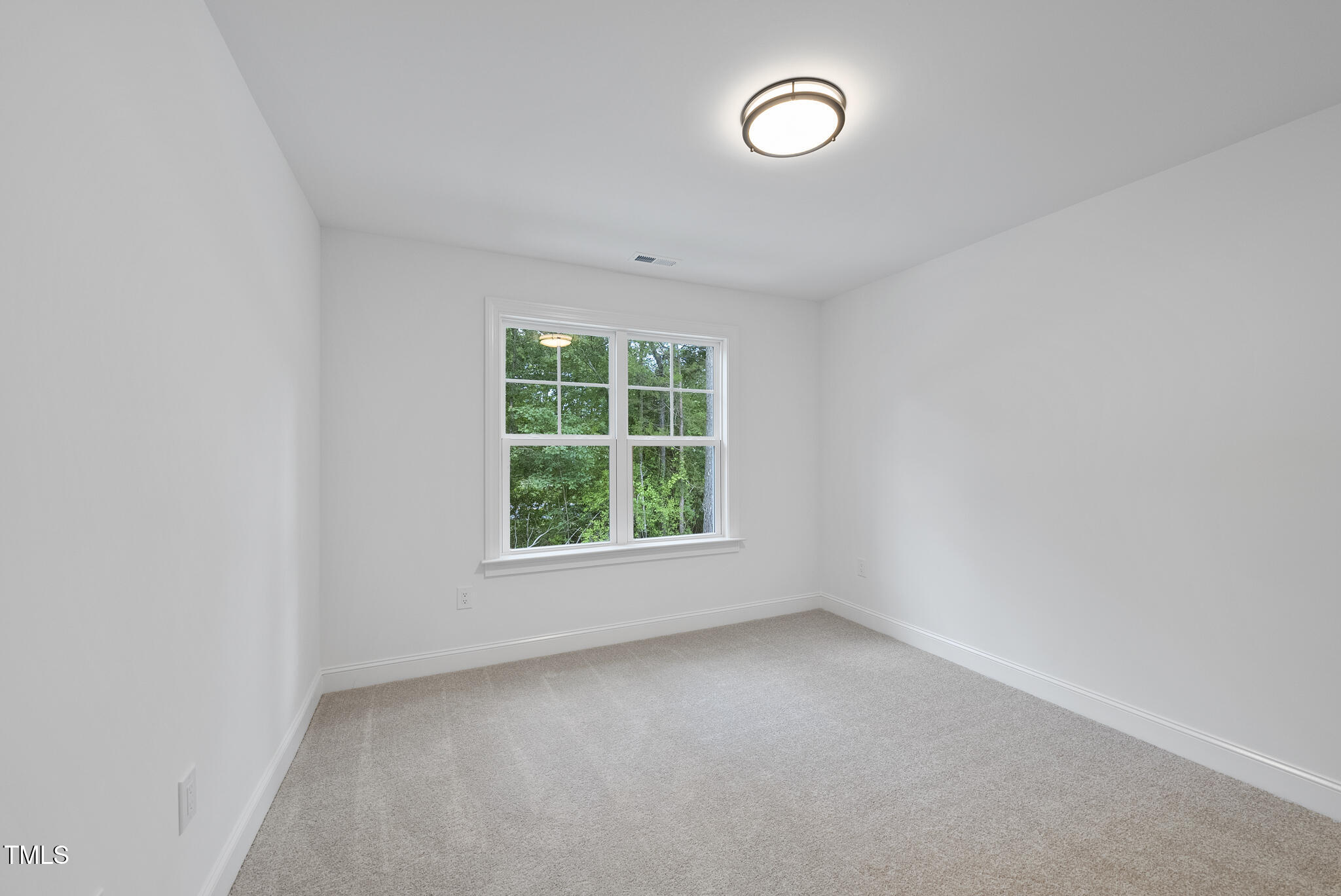 2621 Silver Gate Court Property Photo 27