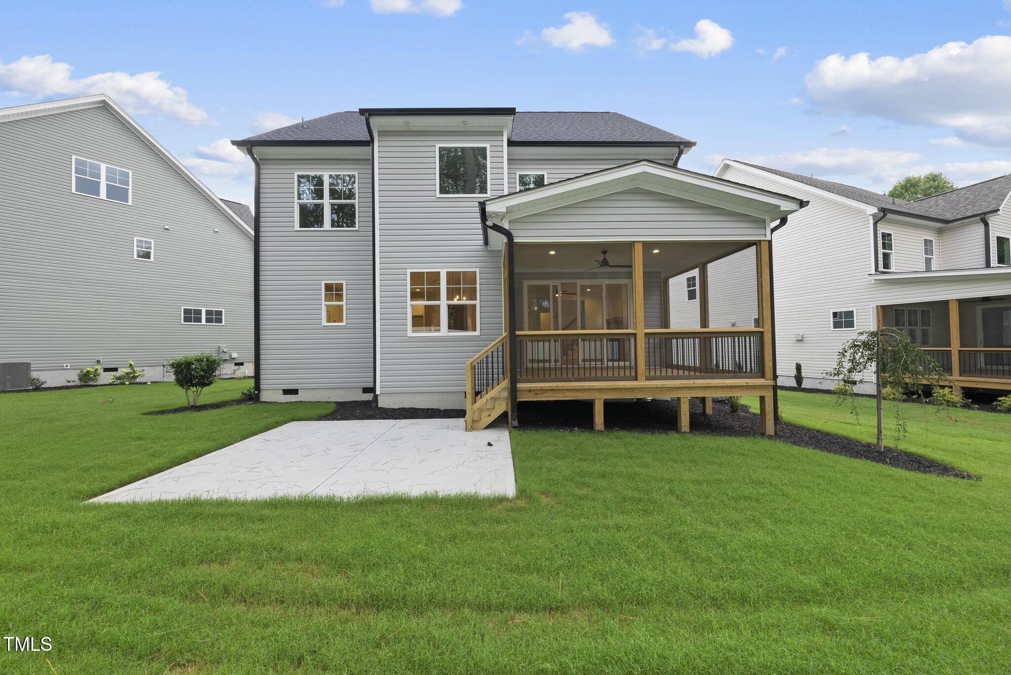 2621 Silver Gate Court Property Photo 35