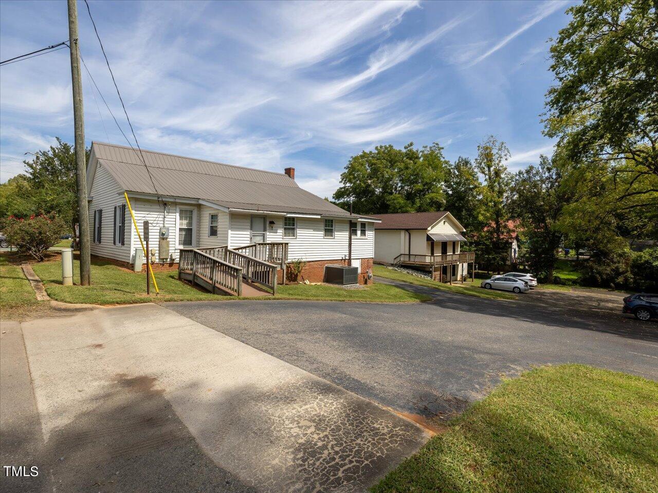 140 & 148 East Street Property Photo 27