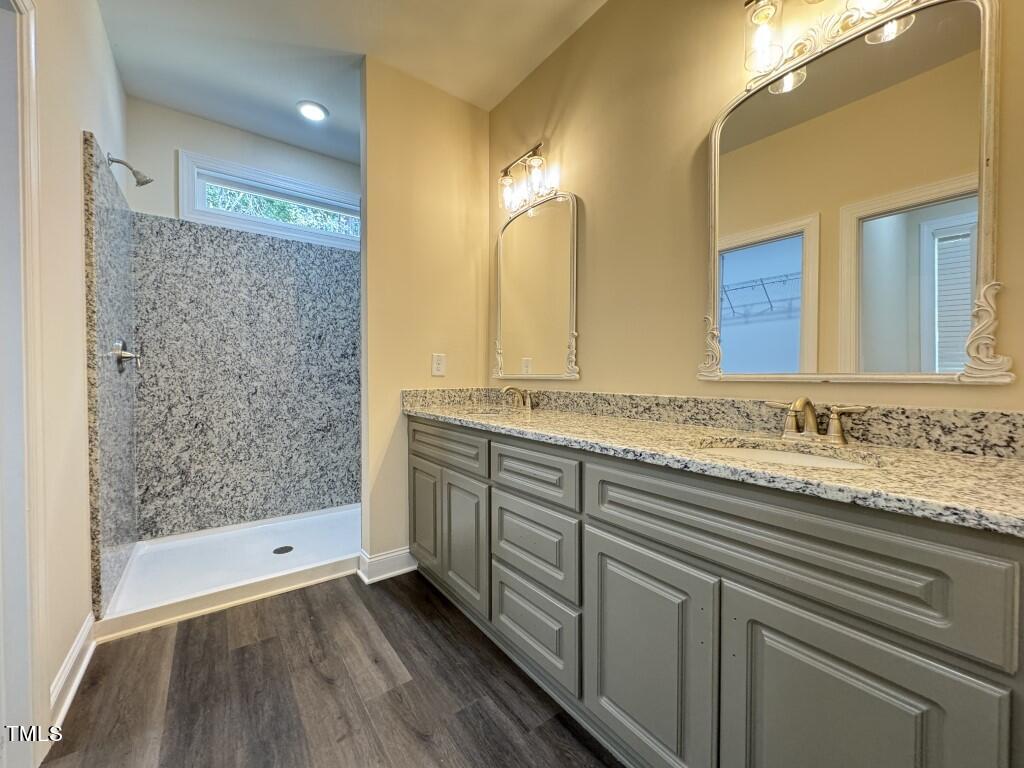 1005 Sunnybrook Road S Property Photo 11