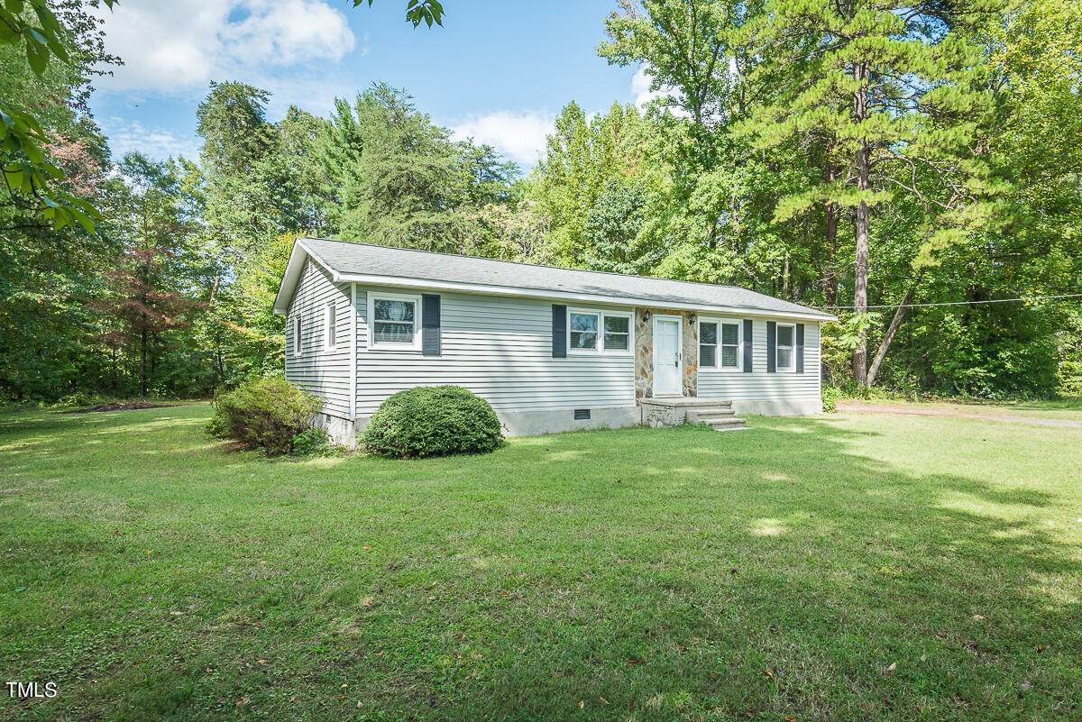 683 Baynes Road Property Photo 3