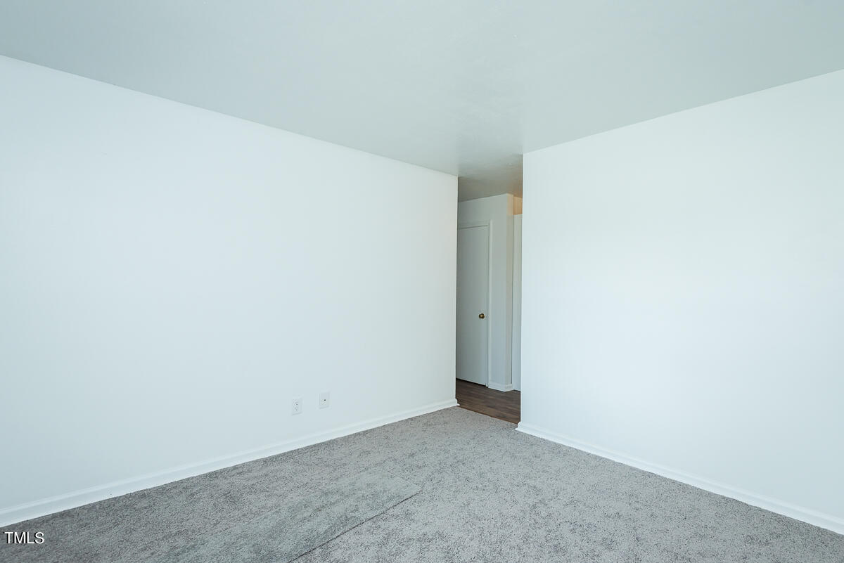 683 Baynes Road Property Photo 10