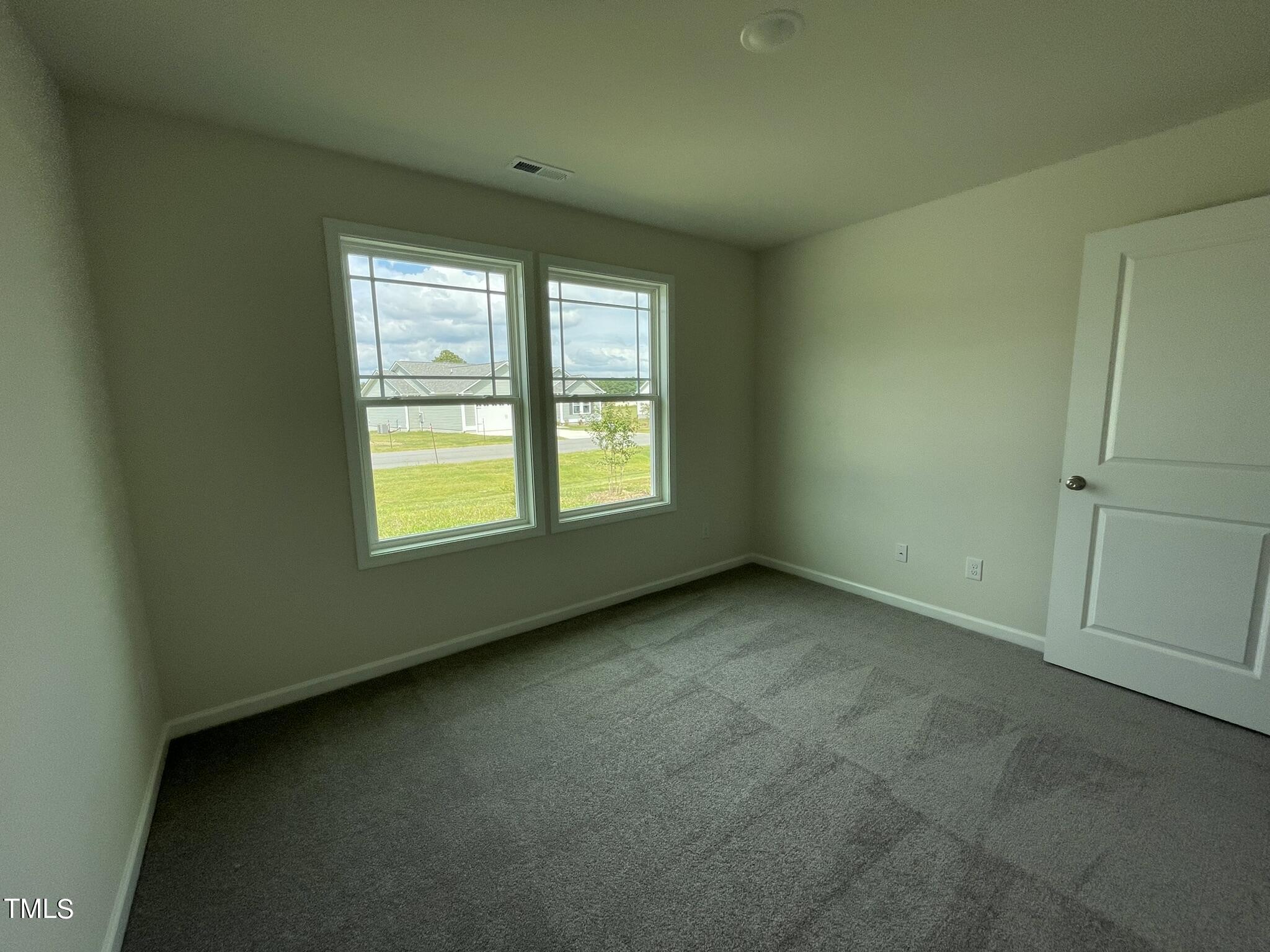 152 Lotus Avenue Property Photo 11