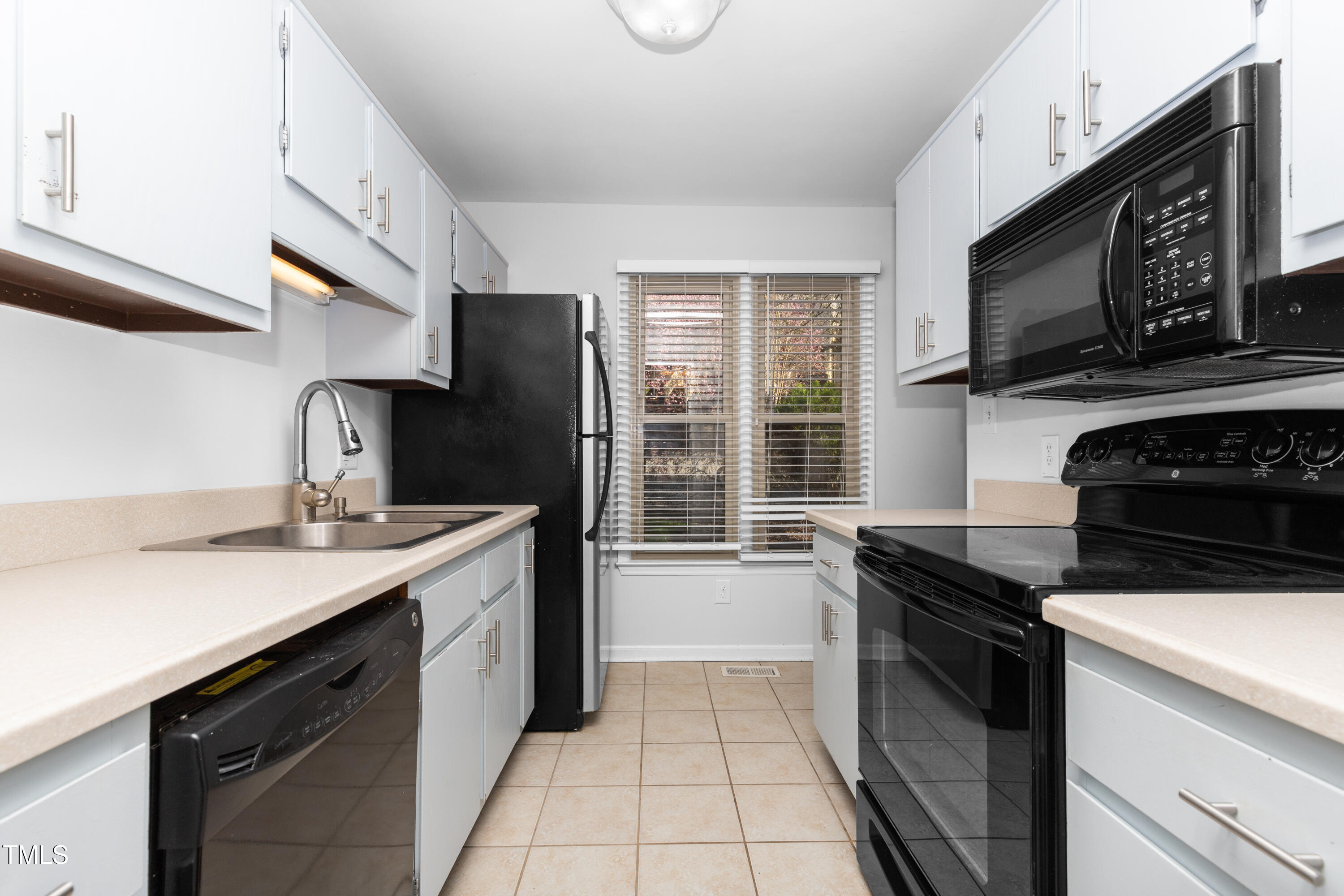 6413 English Oaks Drive Property Photo 15