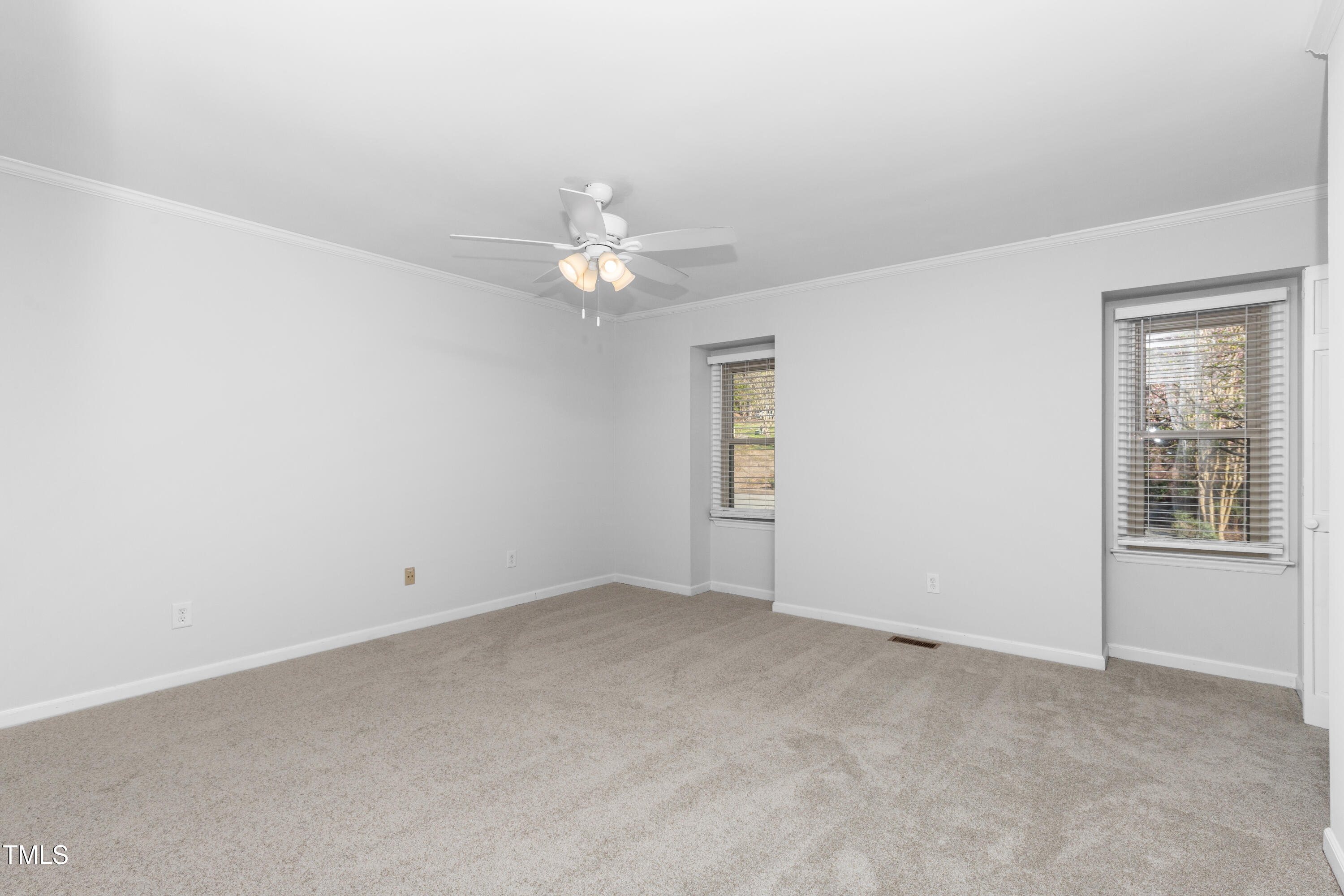 6413 English Oaks Drive Property Photo 17