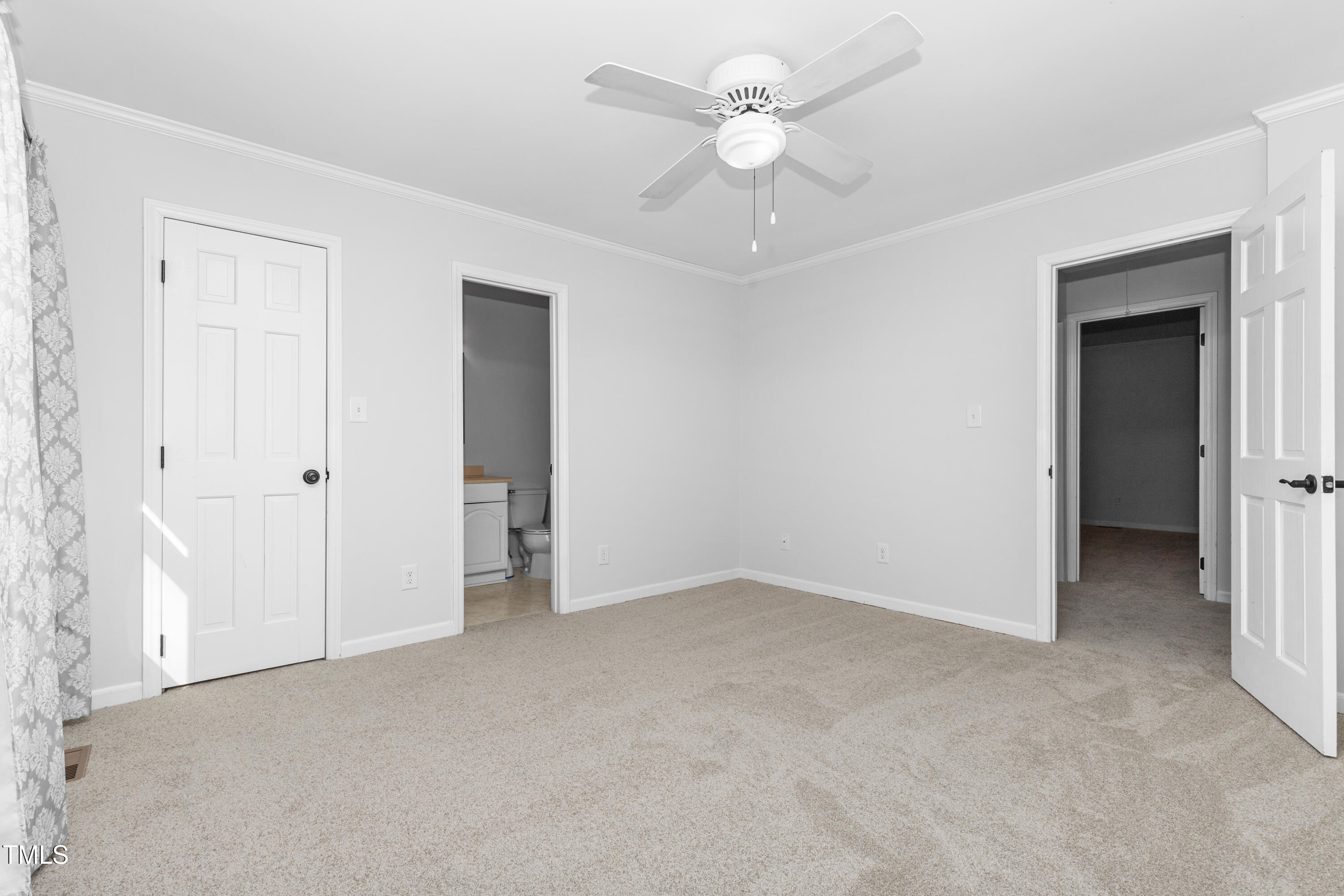6413 English Oaks Drive Property Photo 22
