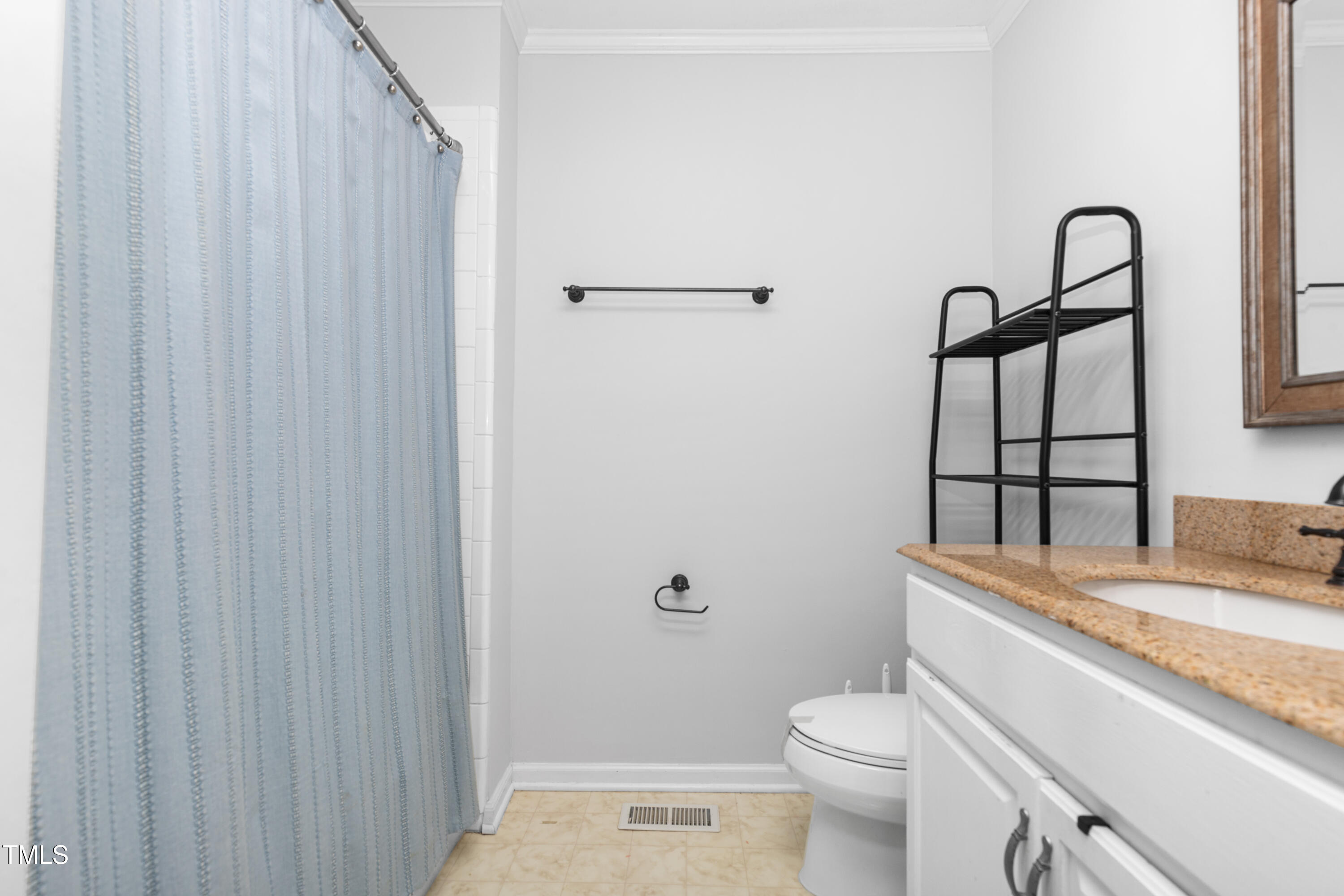 6413 English Oaks Drive Property Photo 24