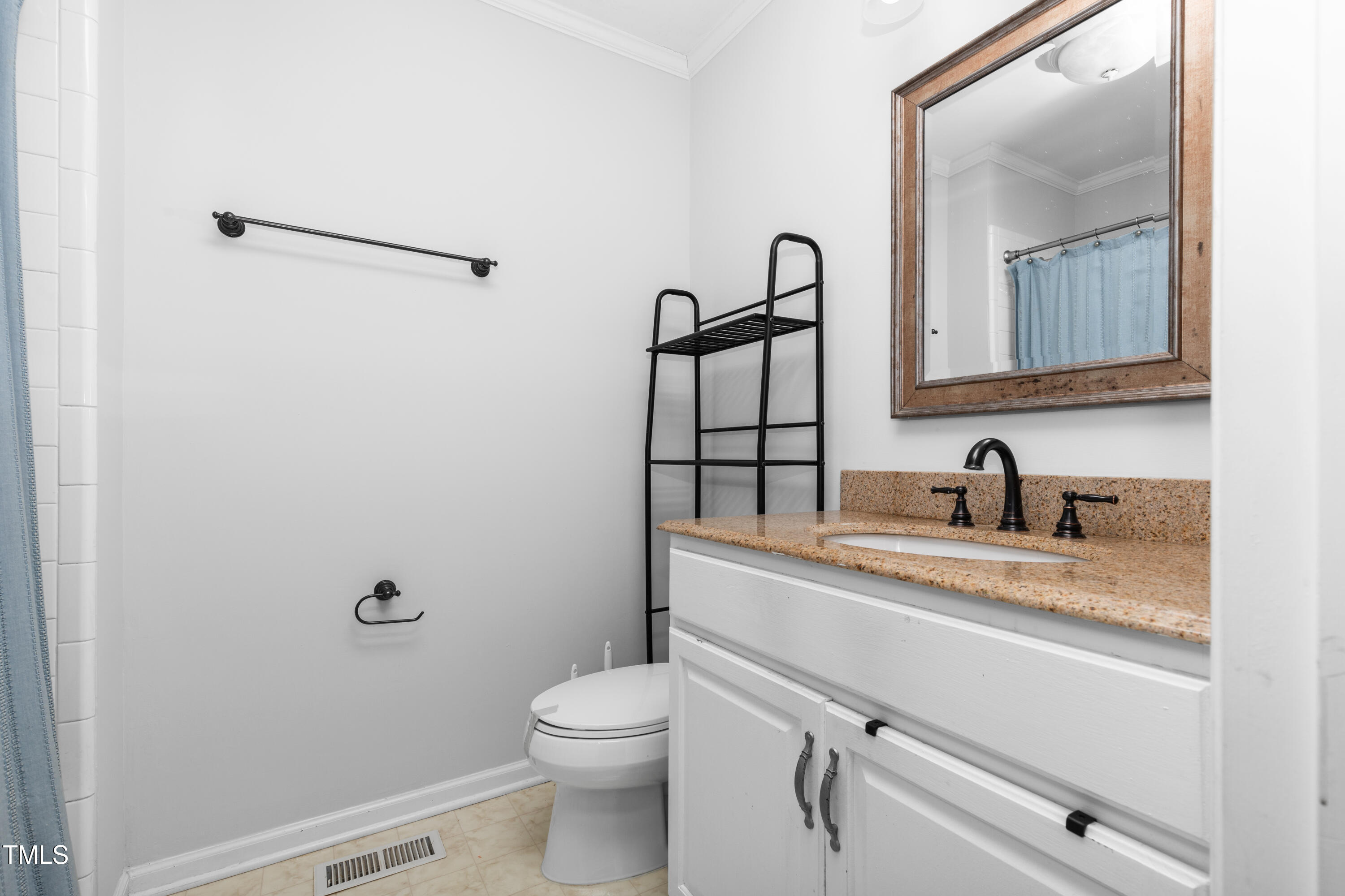 6413 English Oaks Drive Property Photo 25