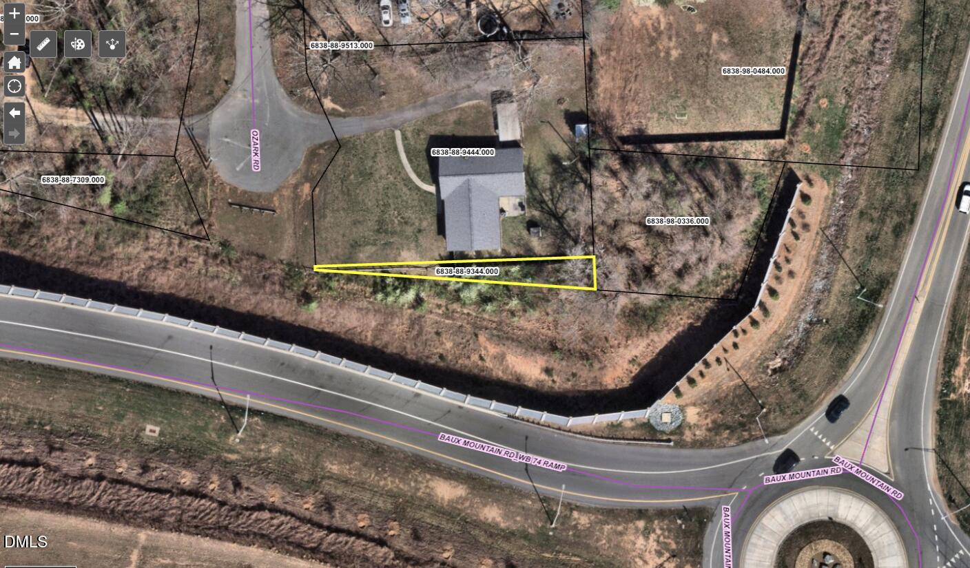 5061 Ozark Road Property Photo 8