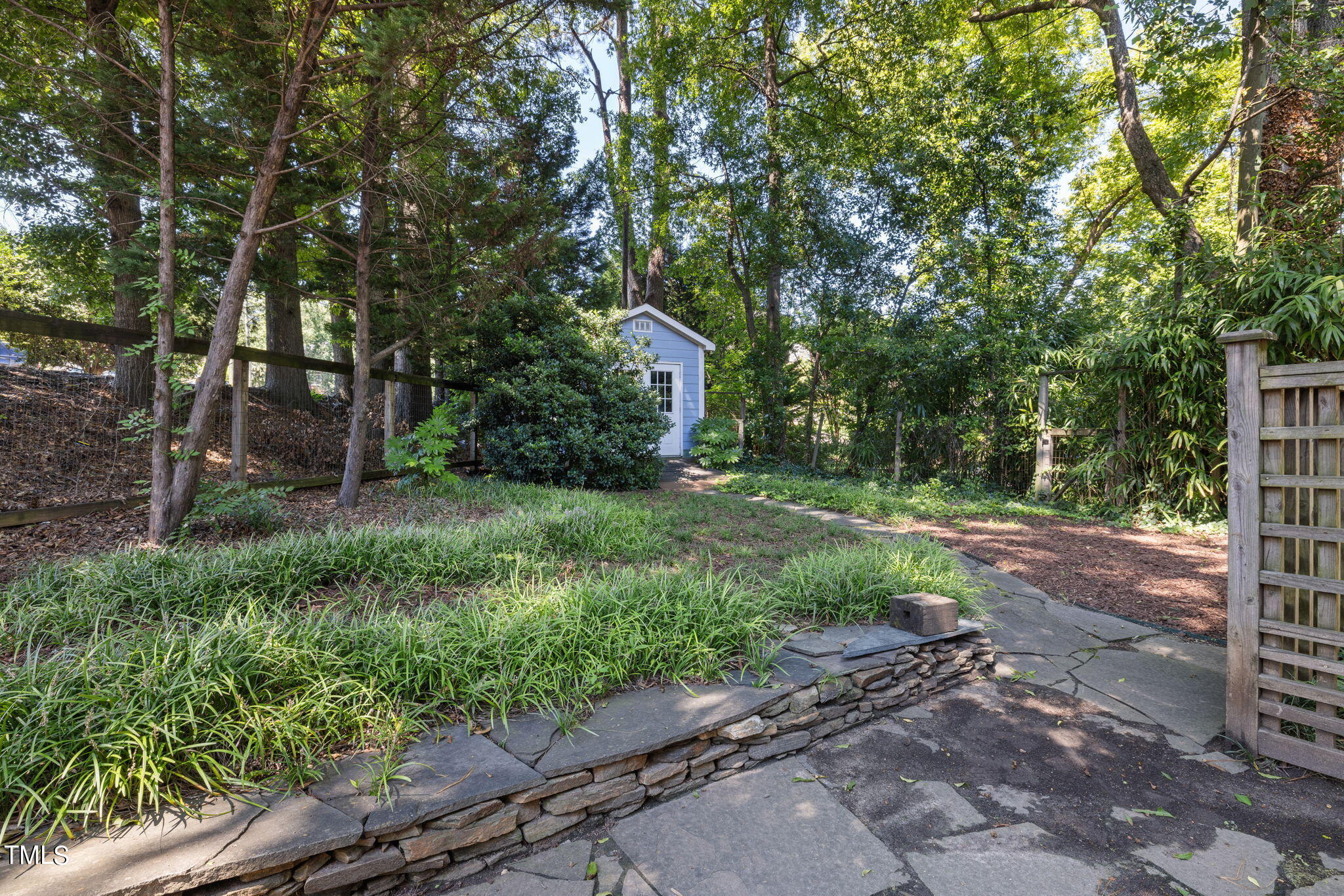 1803 White Oak Road Property Photo 28