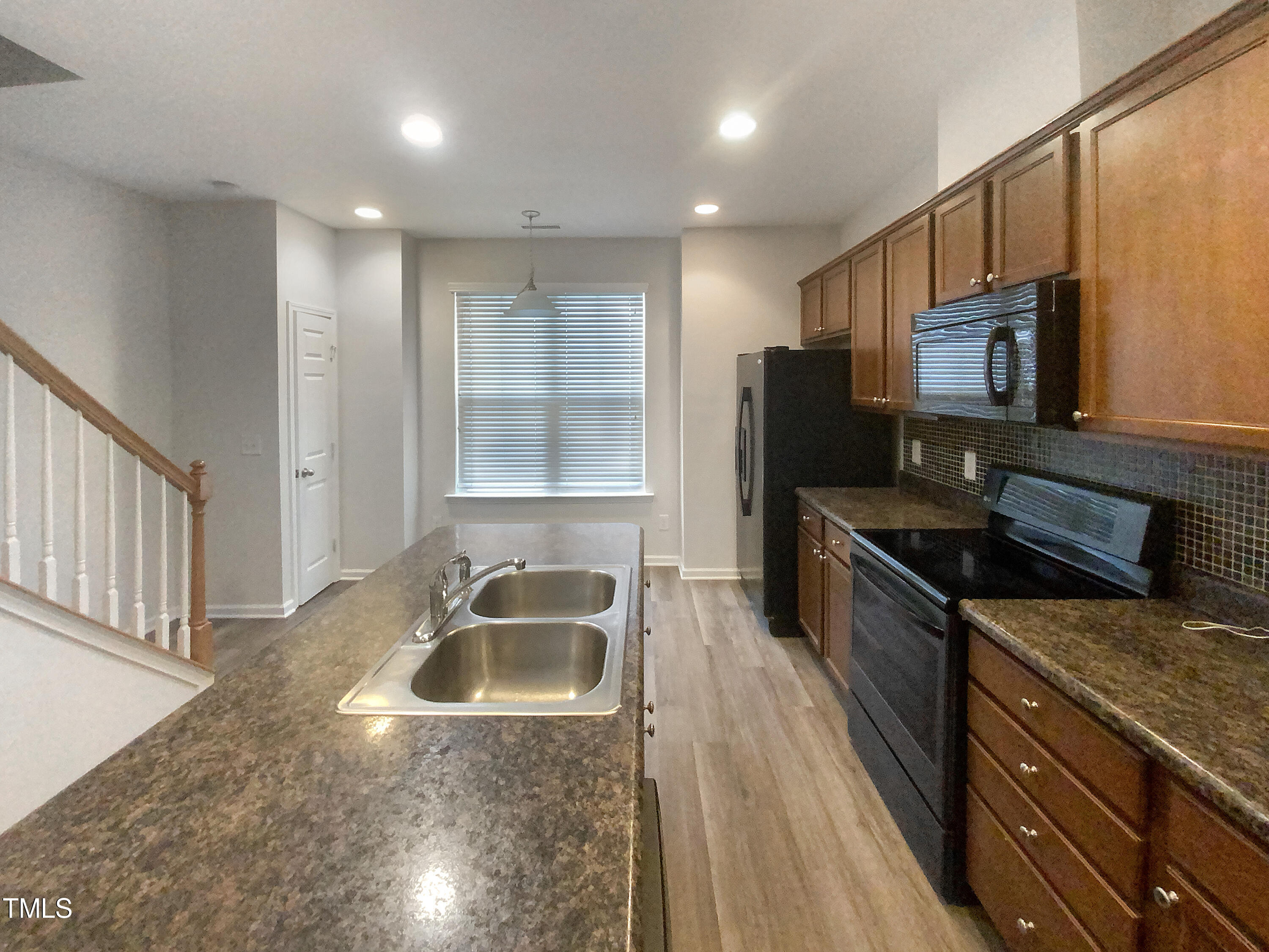 3108 Berkeley Springs Place Property Photo 2