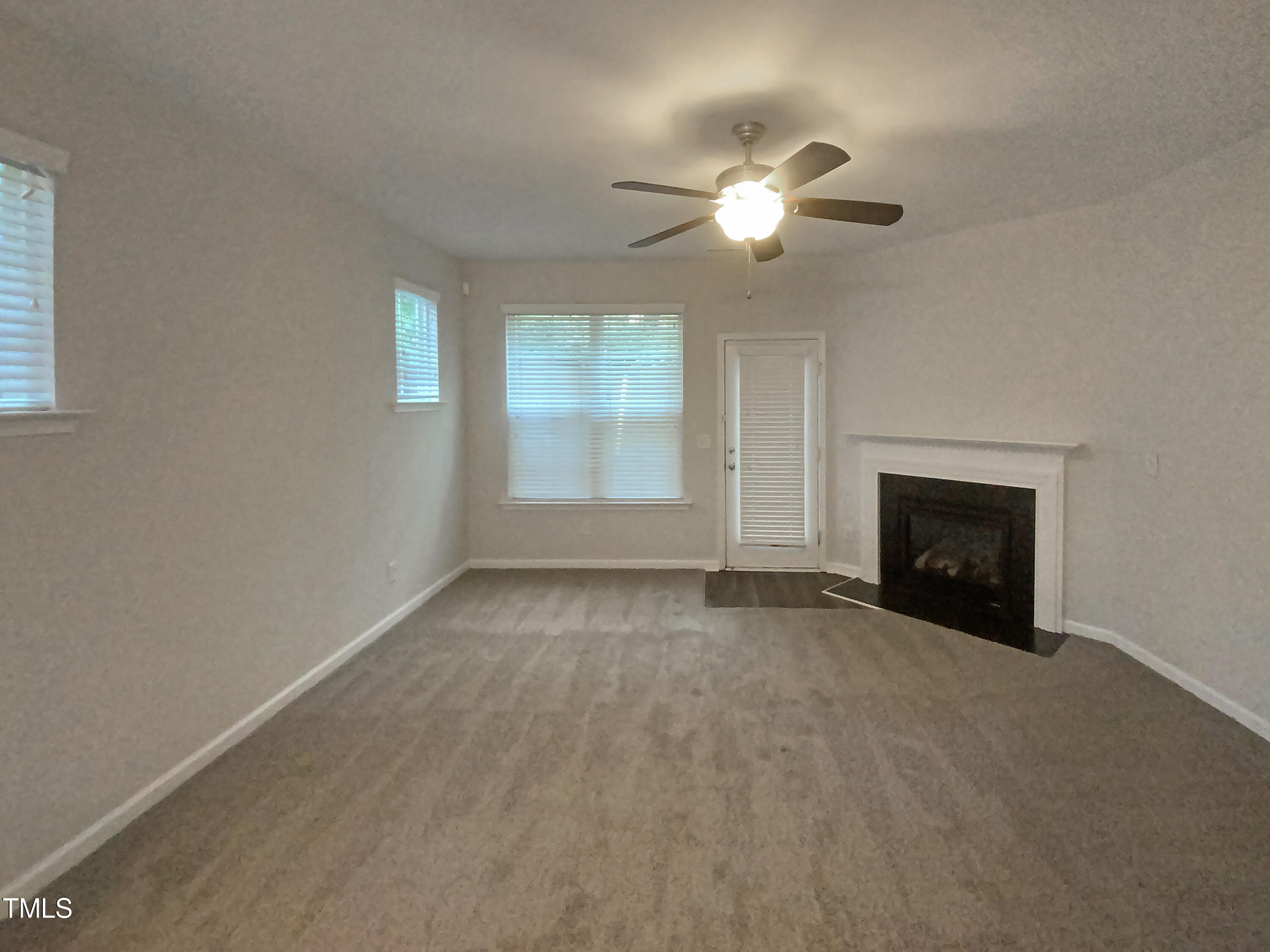 3108 Berkeley Springs Place Property Photo 4