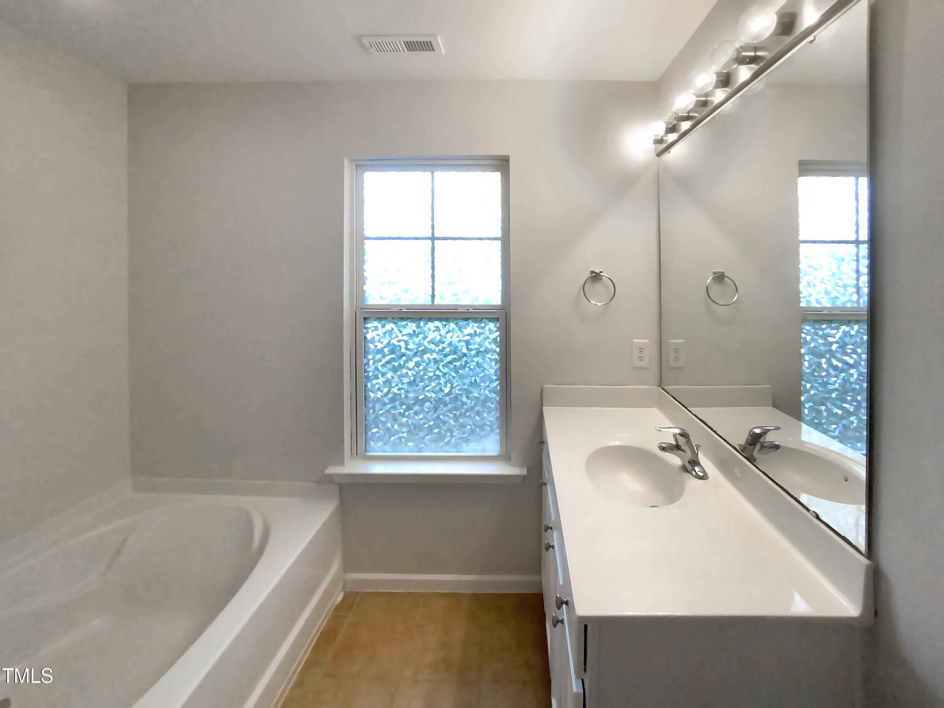 3108 Berkeley Springs Place Property Photo 16