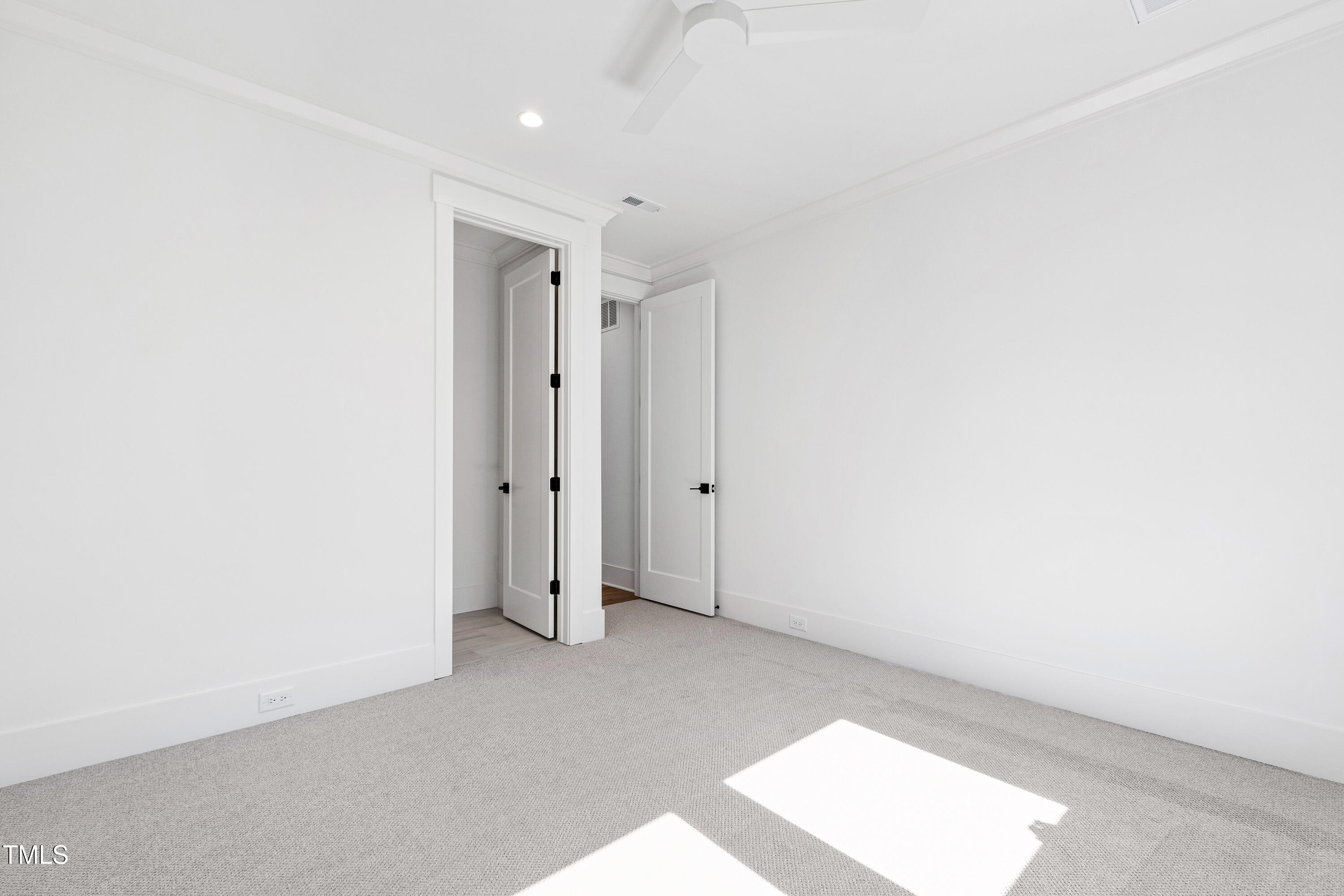 1610 Carson Street Property Photo 44