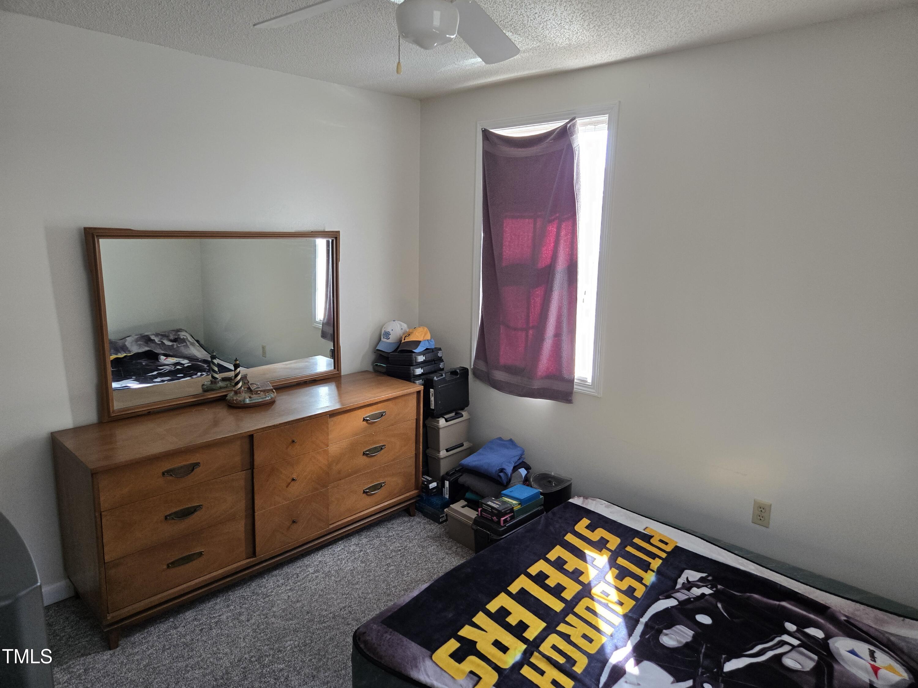 9801 Ten-ten Road Property Photo 15