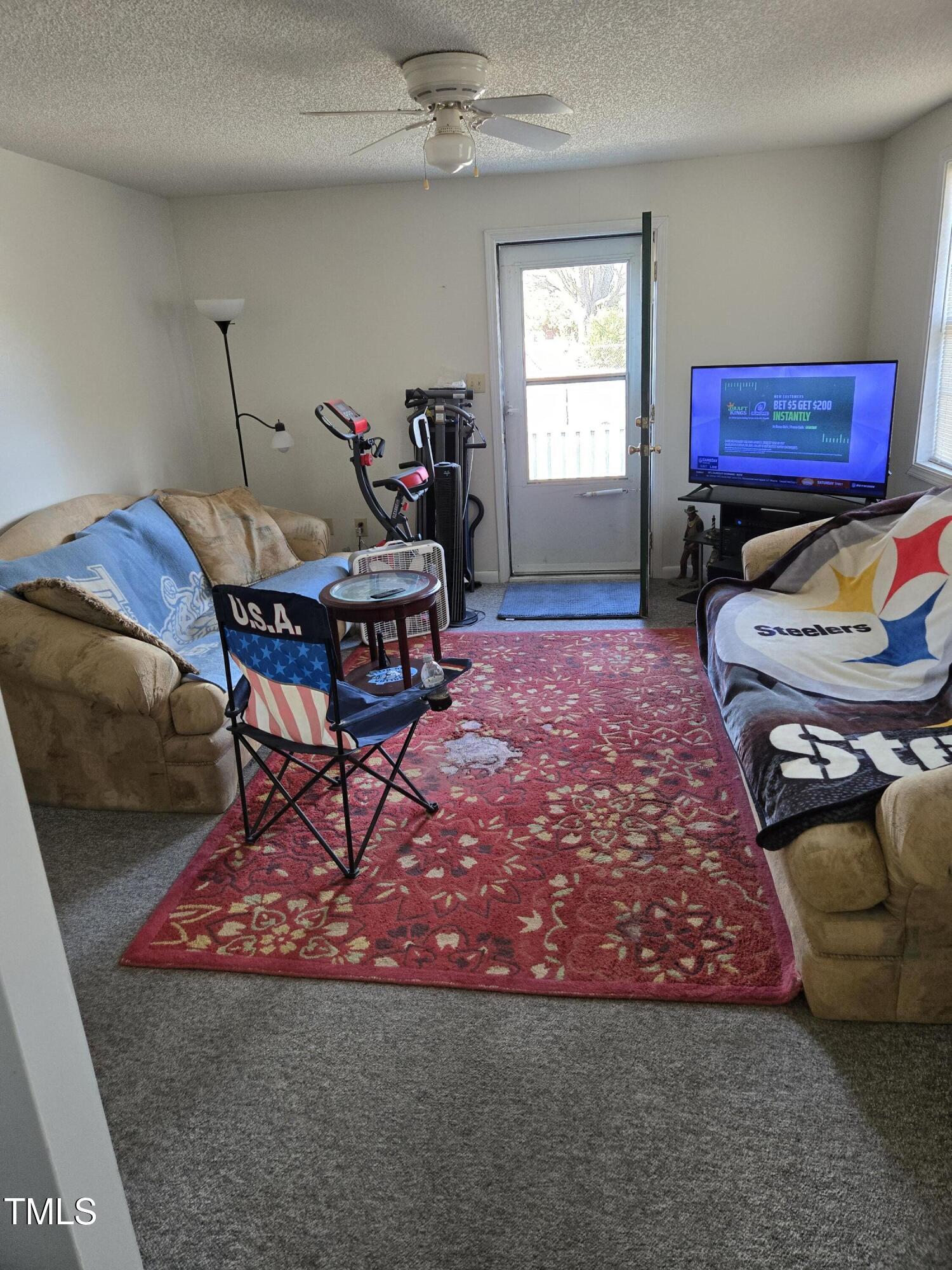 9801 Ten-ten Road Property Photo 18