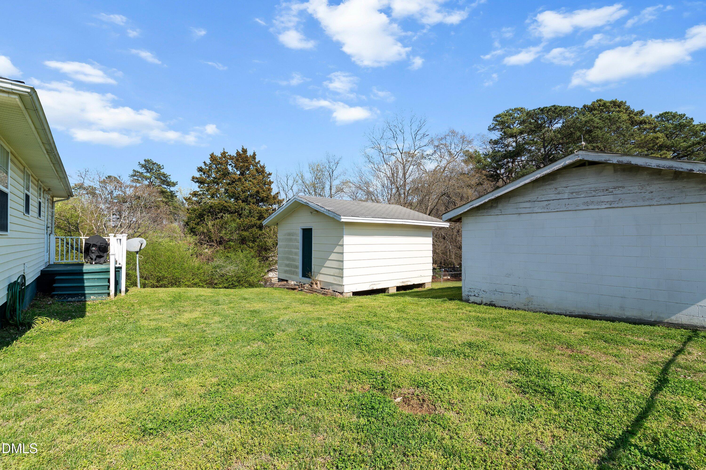 9801 Ten-ten Road Property Photo 24