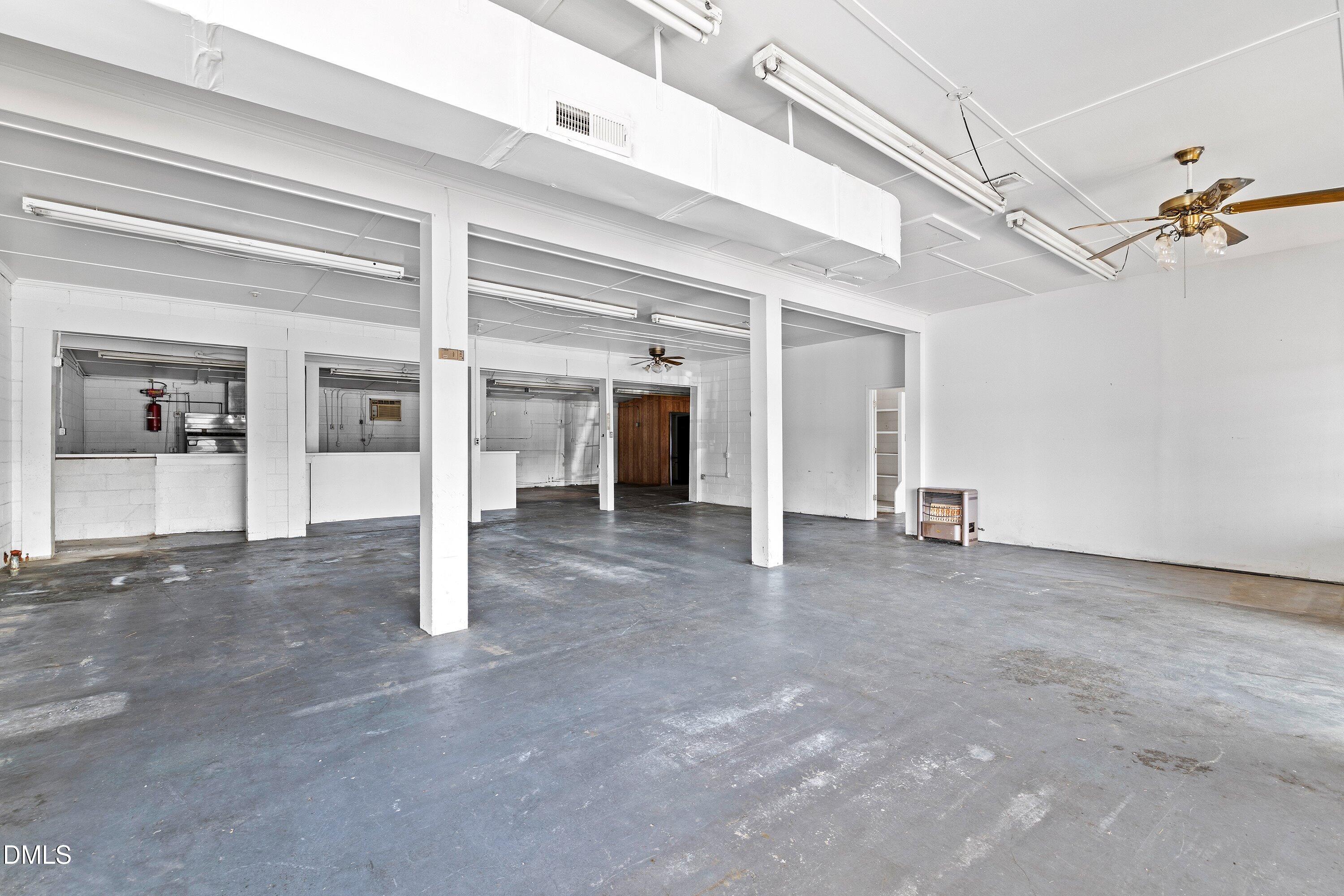 9801 Ten-ten Road Property Photo 33