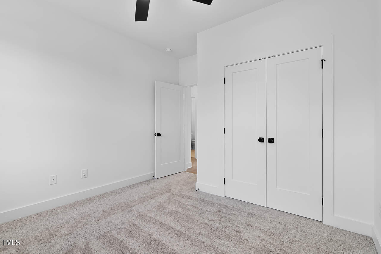 2337 E Main Street Property Photo 28