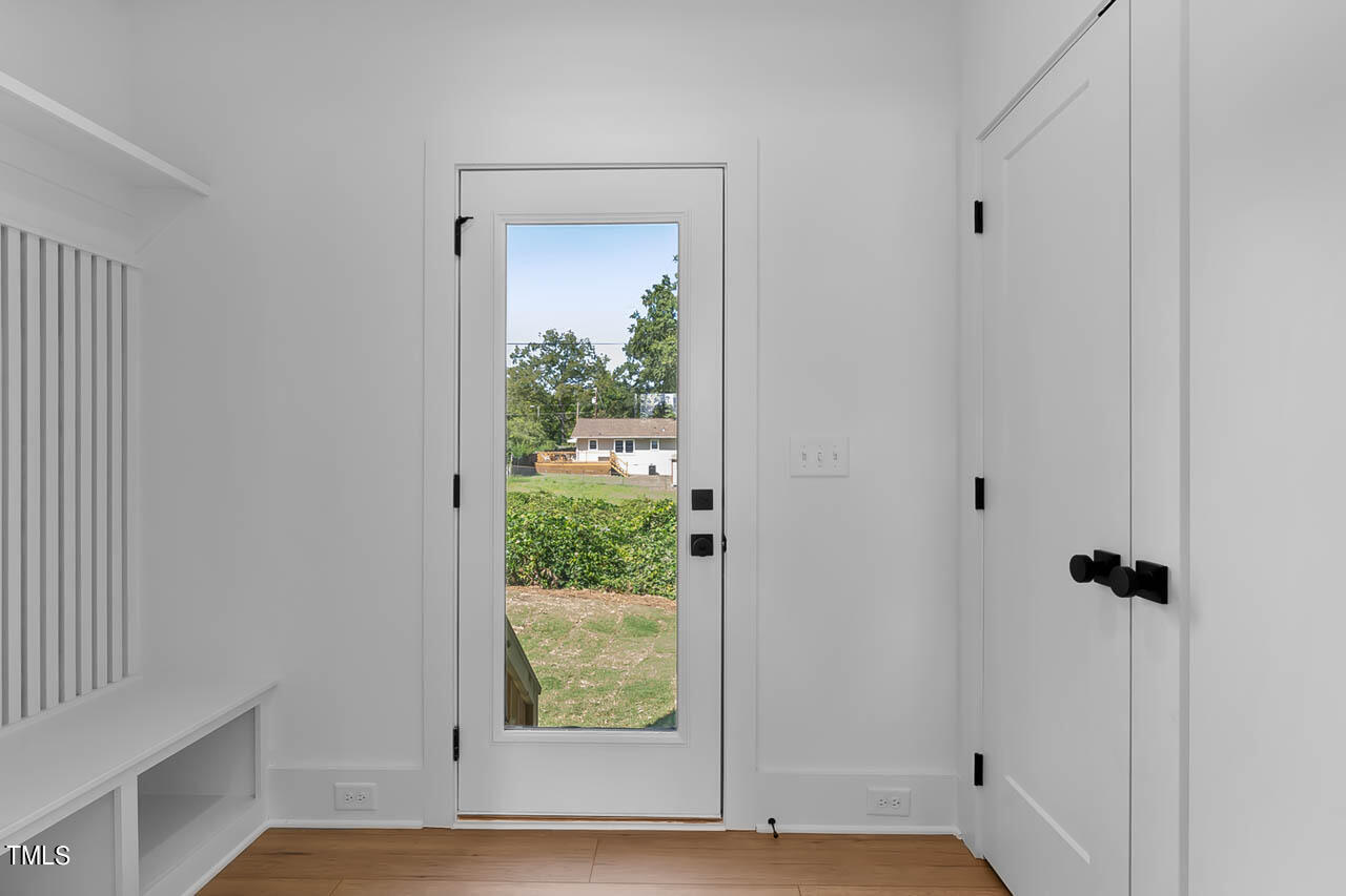 2337 E Main Street Property Photo 30