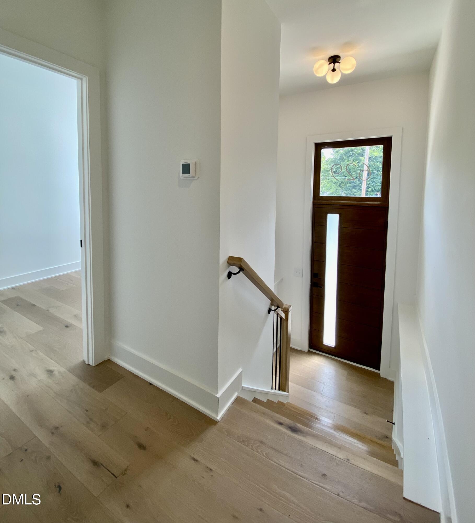 629 N Queen Street Property Photo 6