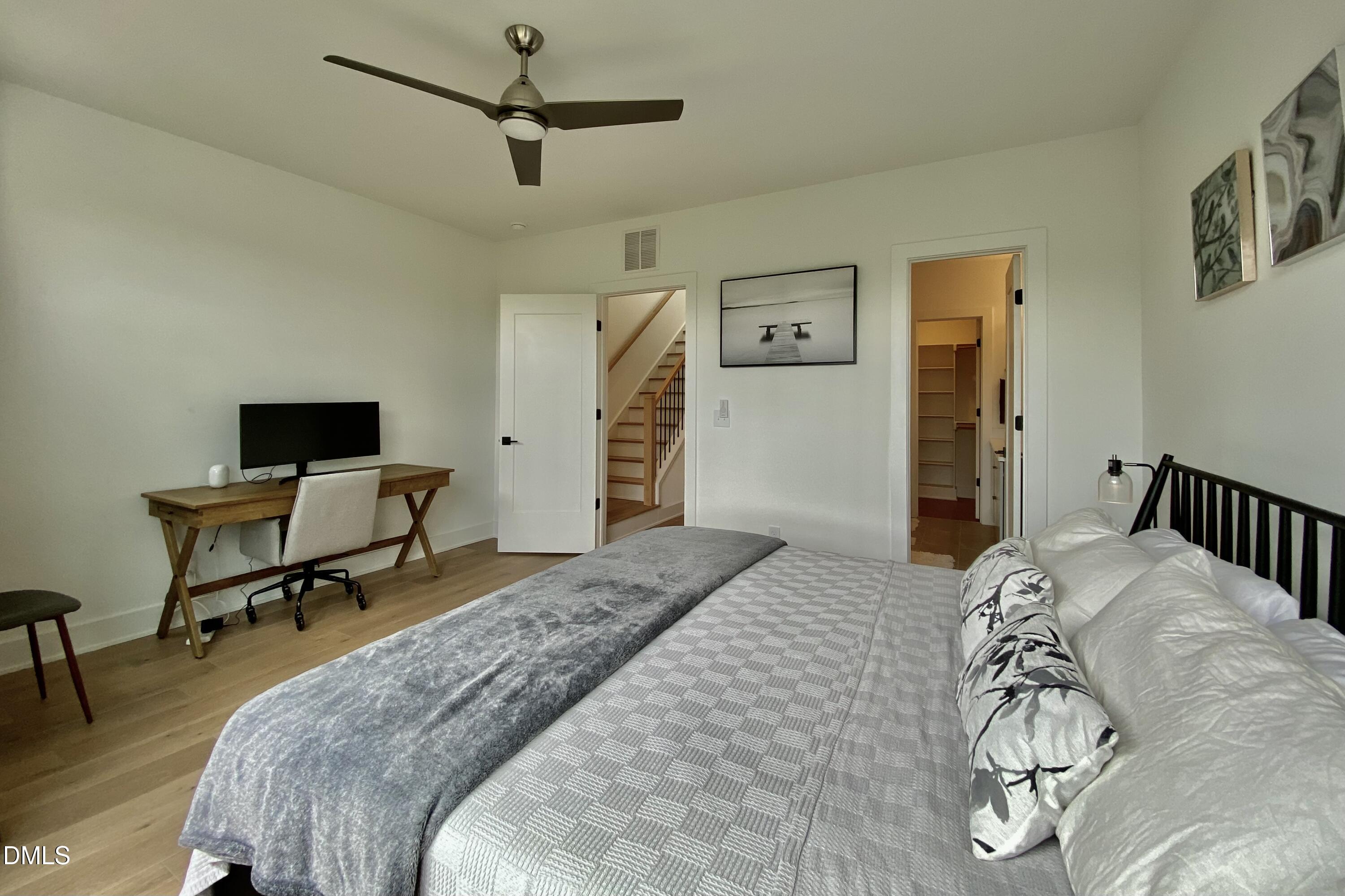 629 N Queen Street Property Photo 39
