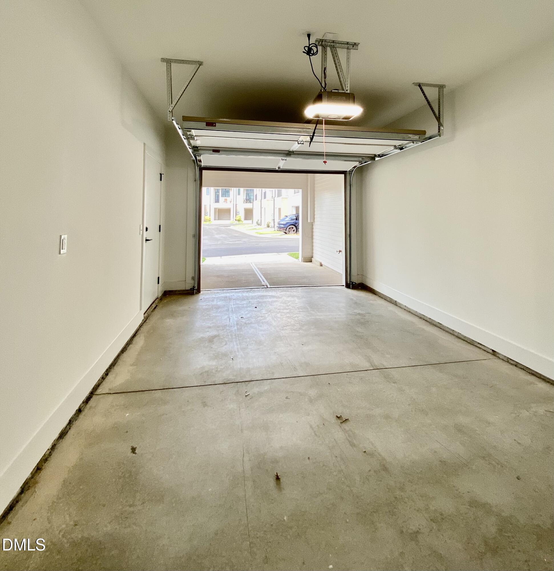 629 N Queen Street Property Photo 56