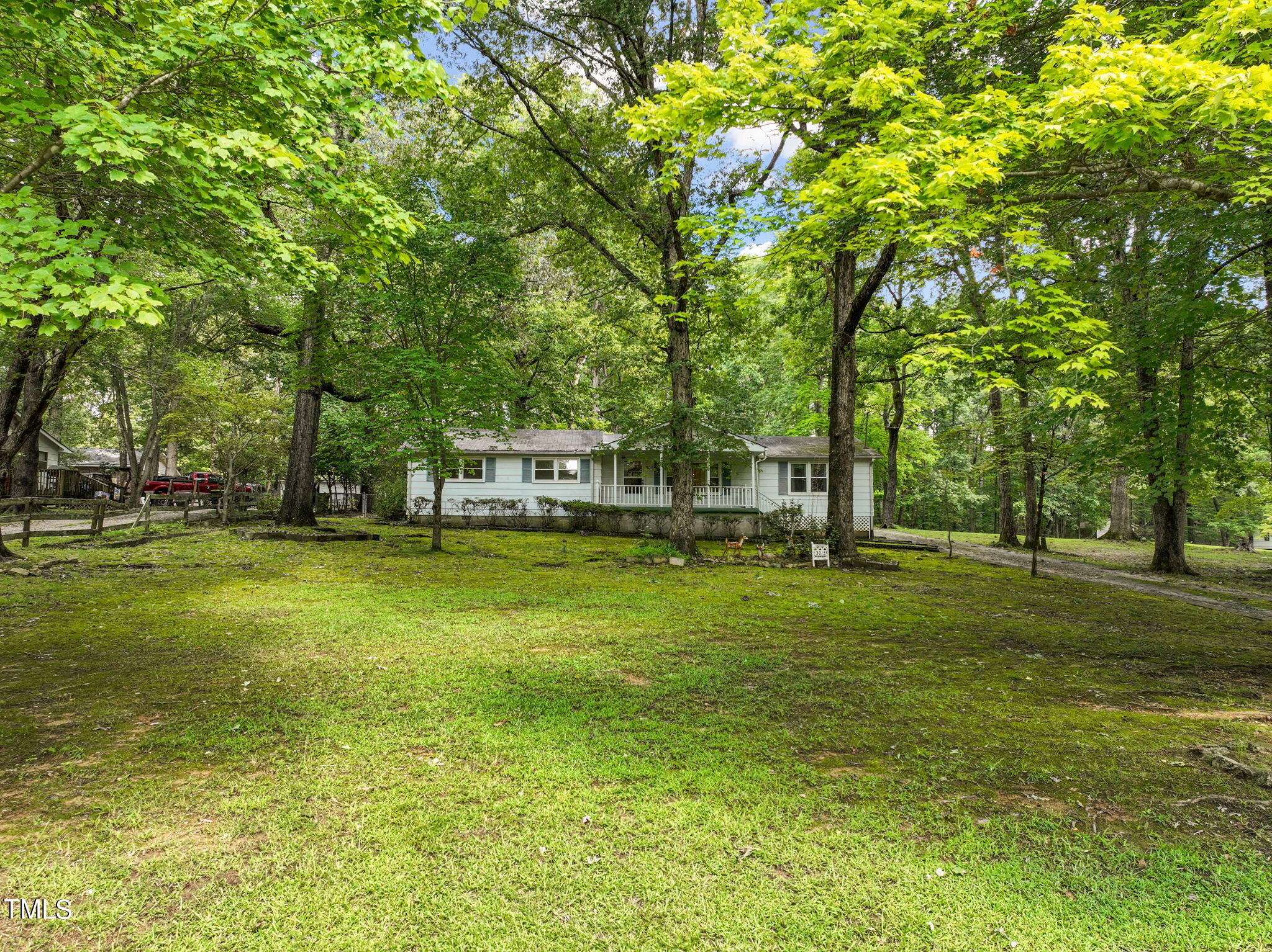 3015 Old Raleigh Road Property Photo 3