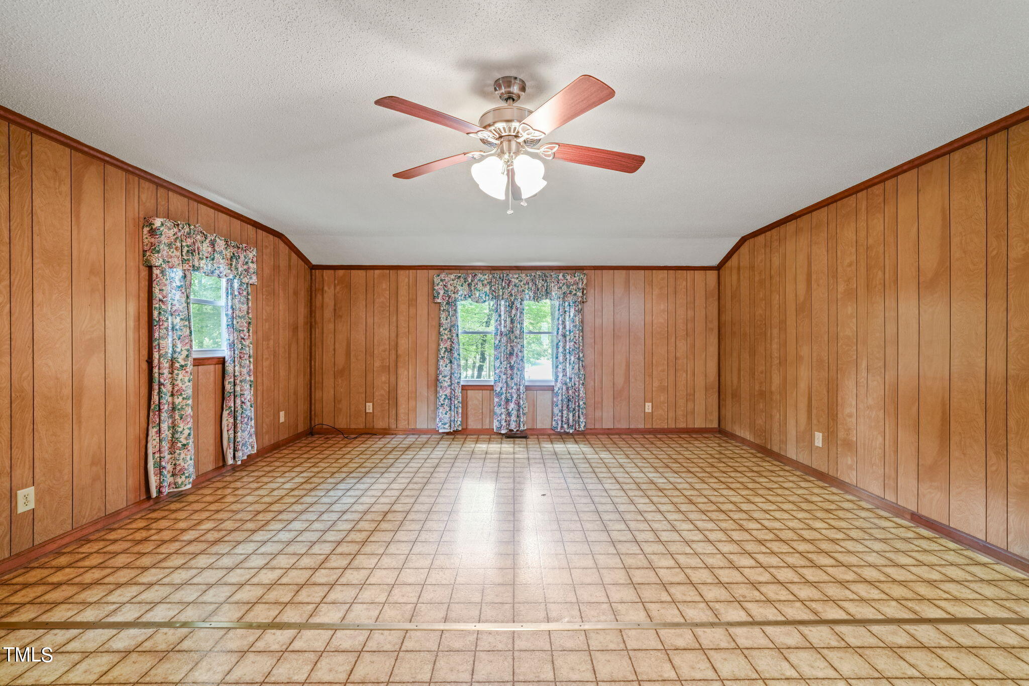 3015 Old Raleigh Road Property Photo 11