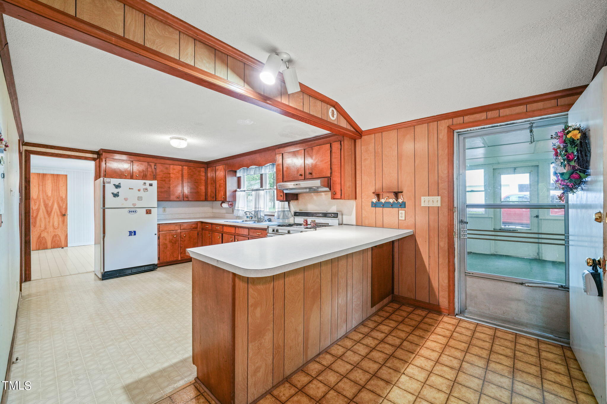 3015 Old Raleigh Road Property Photo 14