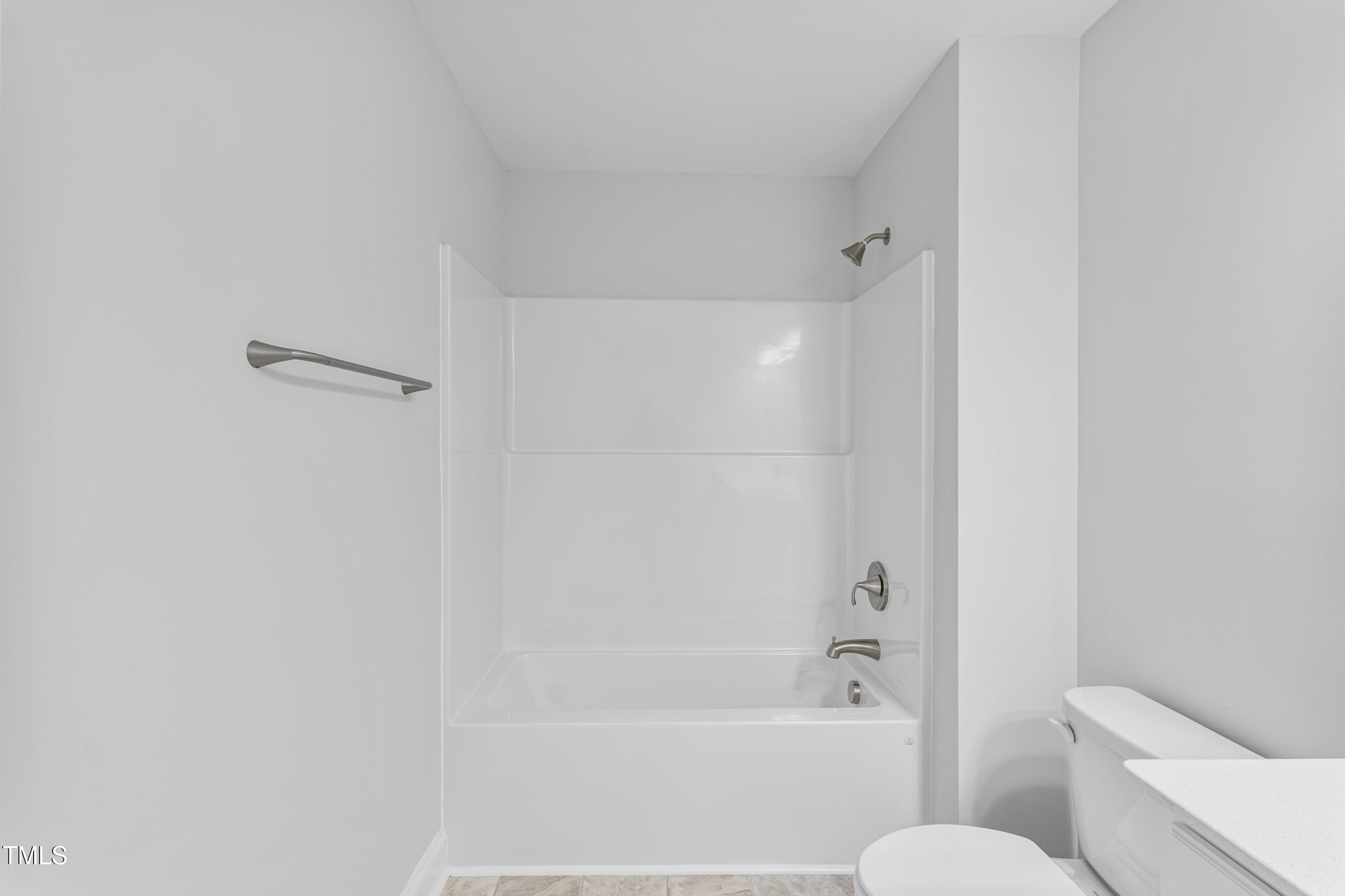 553 Eversden Drive Property Photo 30