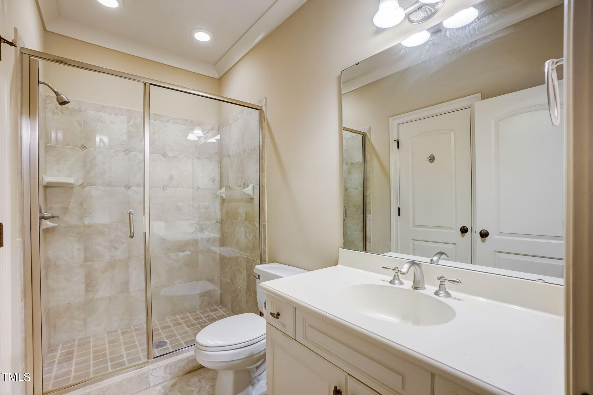 1300 Caistor Lane Property Photo 36