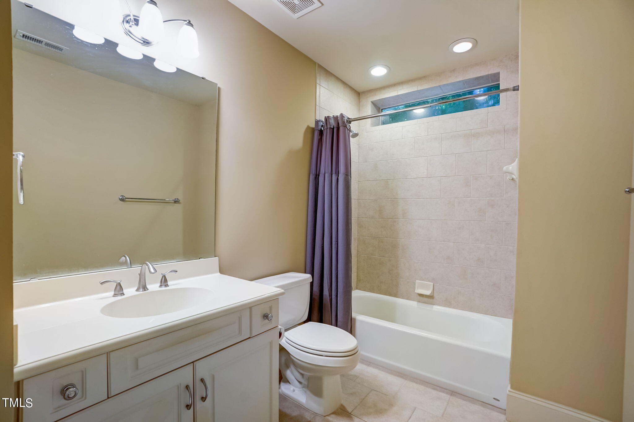 1300 Caistor Lane Property Photo 50